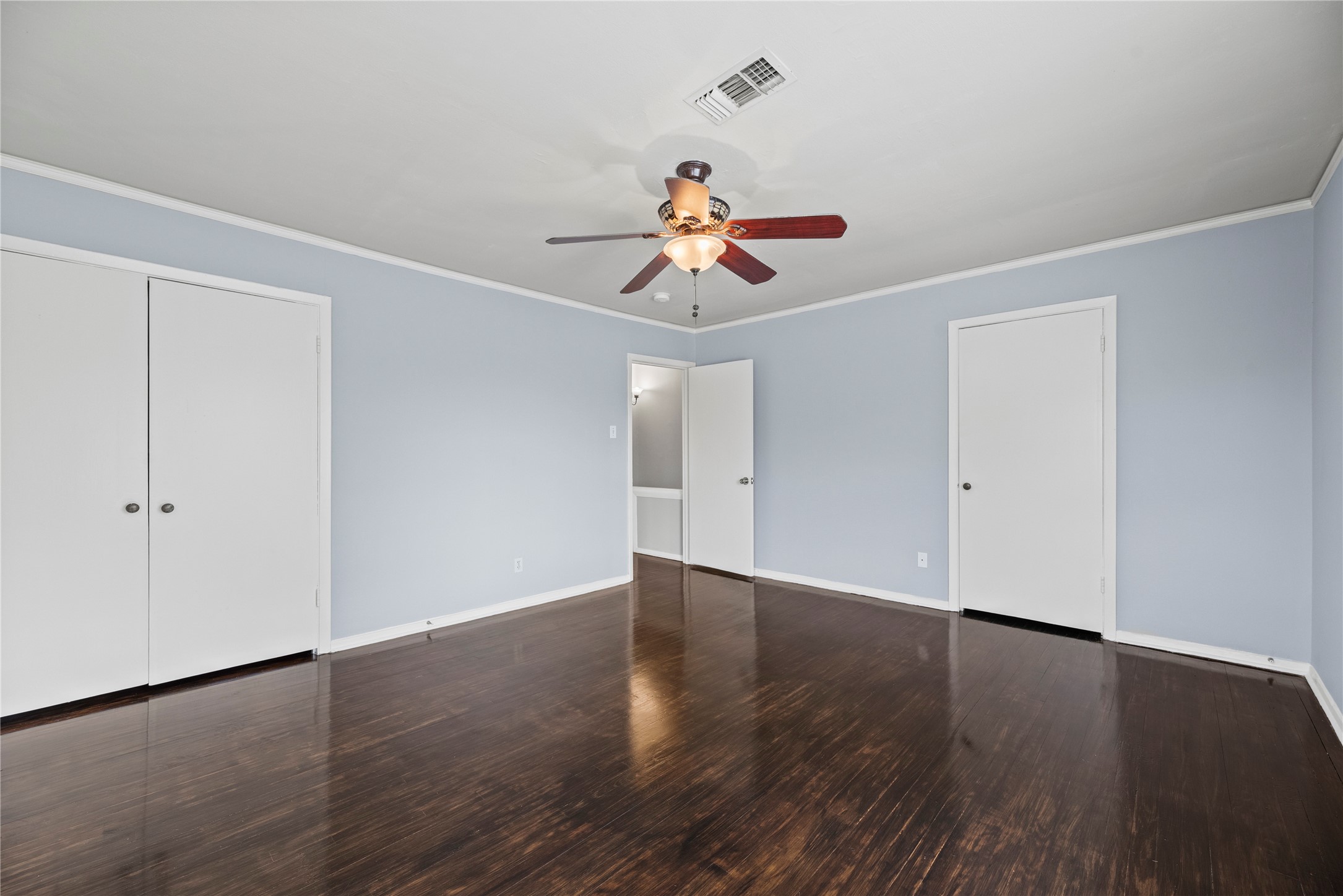 3930 Law Street 2 Property Photo 14