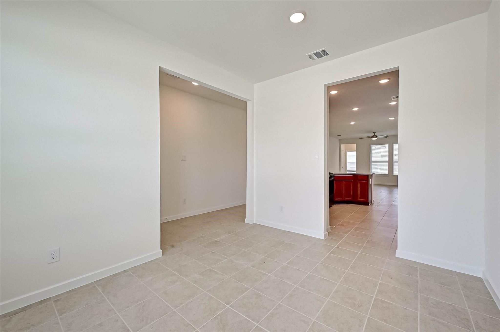 8022 Pinebrook Arbor Court Property Photo 8