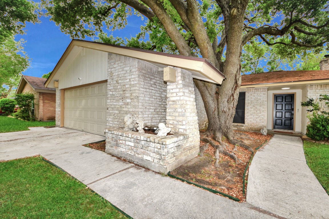2406 Quiver Lane Property Photo 36