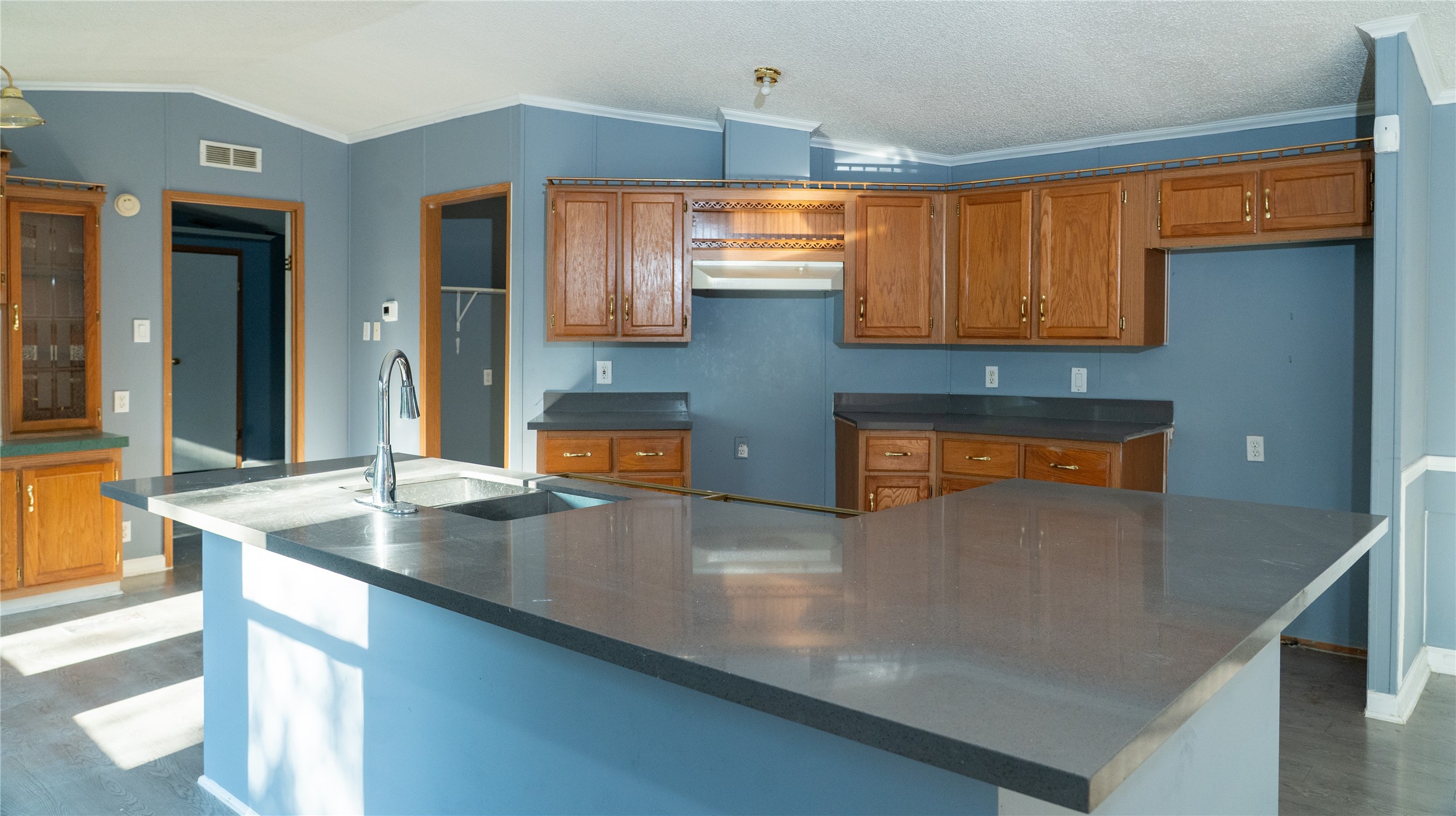 446 County Road 3546 Property Photo 19