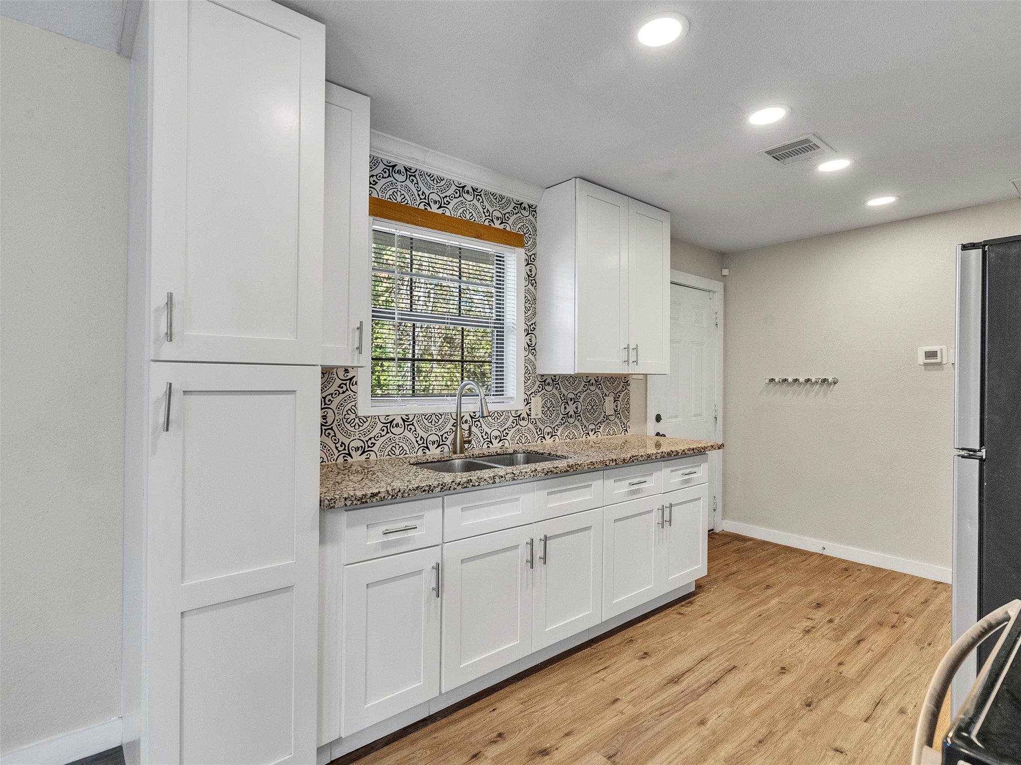 3309 Sumpter Street Property Photo 11
