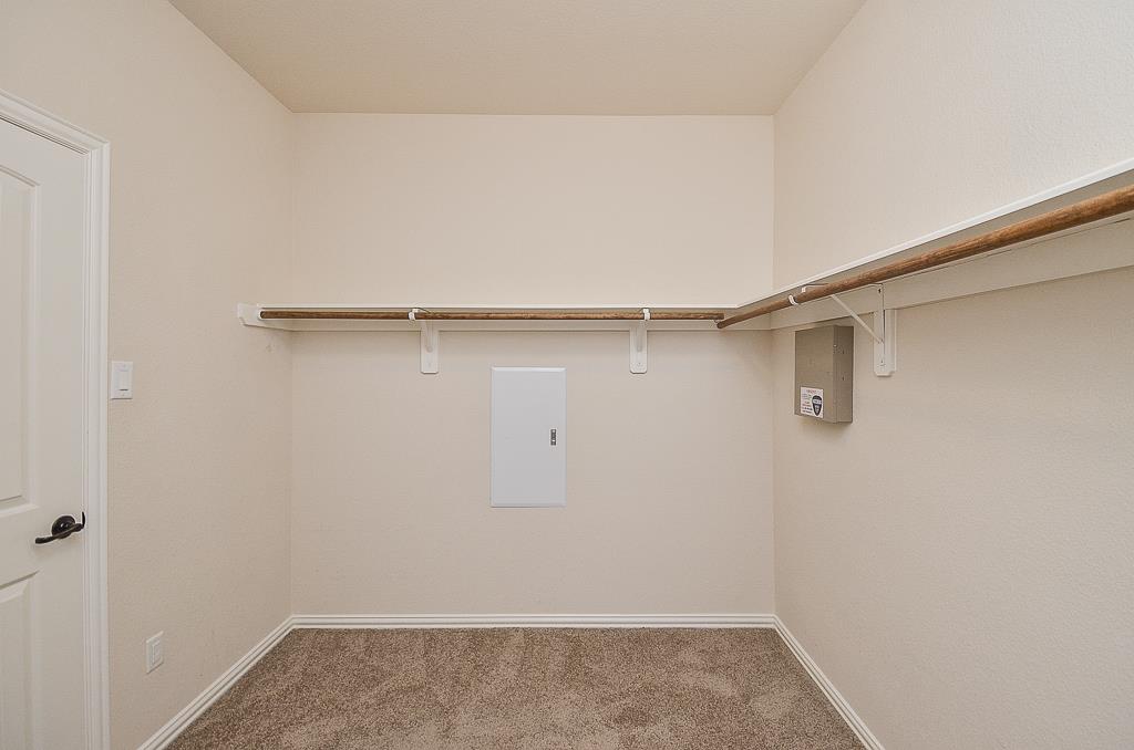 9411 Sparrow Creek Court Property Photo 22