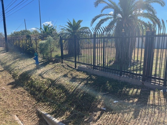 9104 Galveston Road Property Photo 2