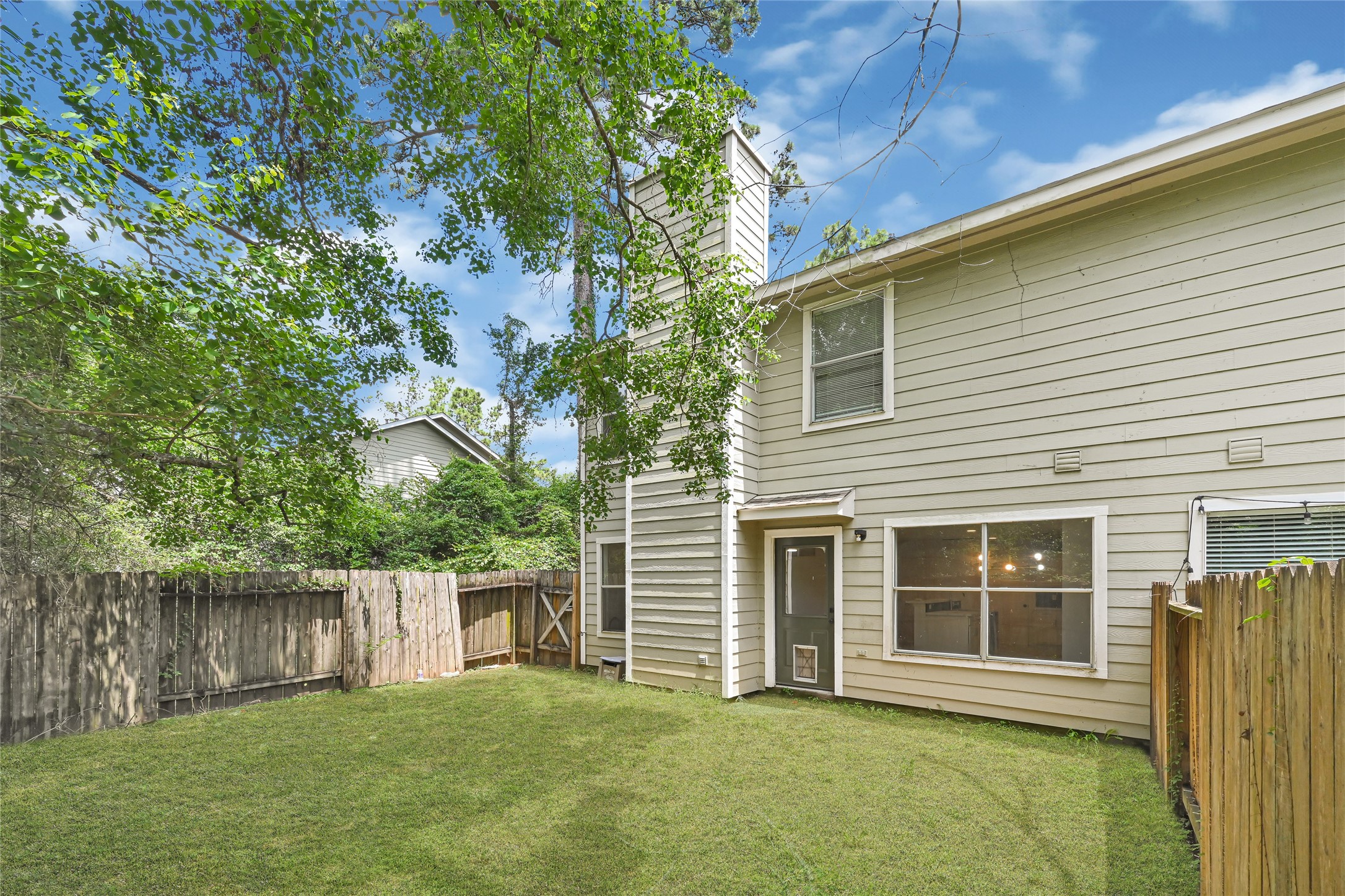 146 S Walden Elms Circle Property Photo 26