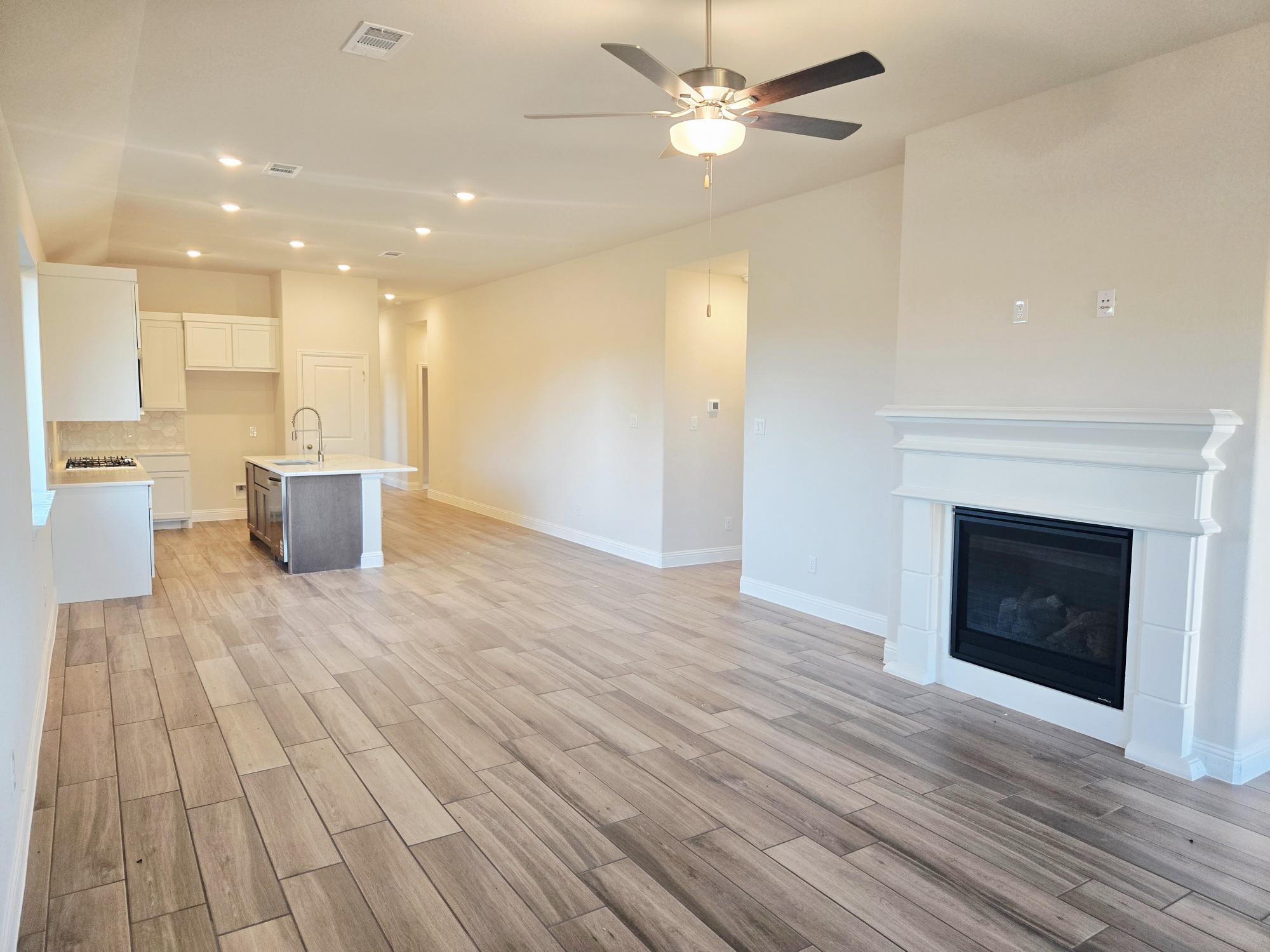 4014 Colony Lane Property Photo 5