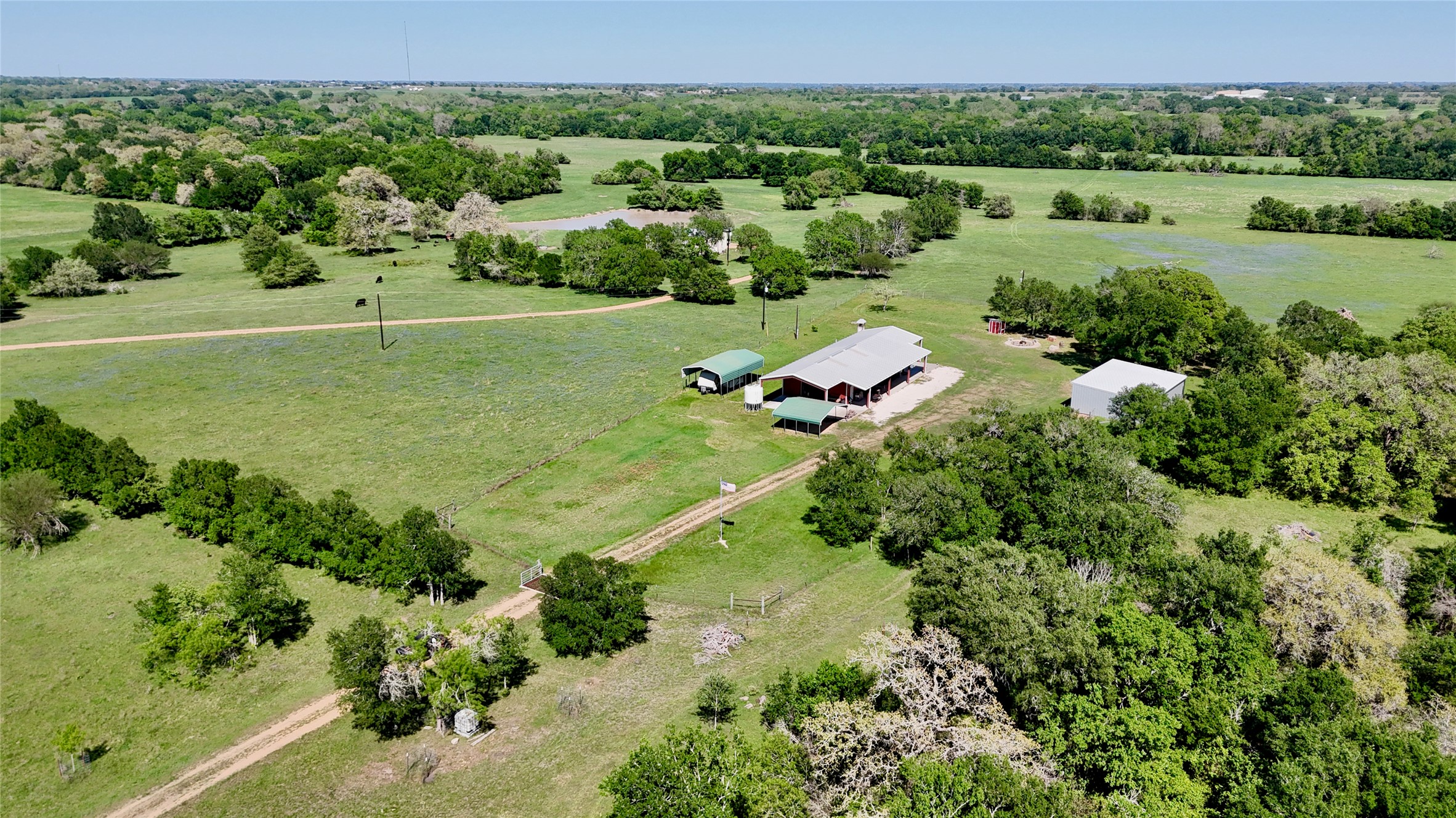 4255 Fm 957 Property Photo