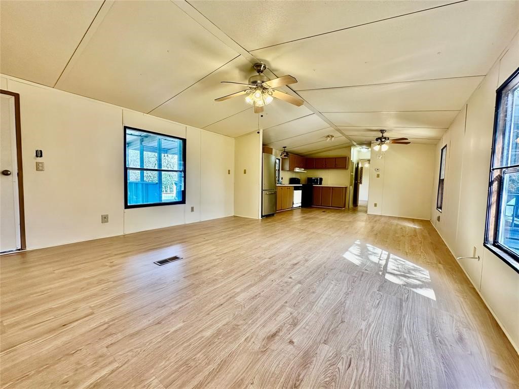 1218 Private Road 3063 Property Photo 7