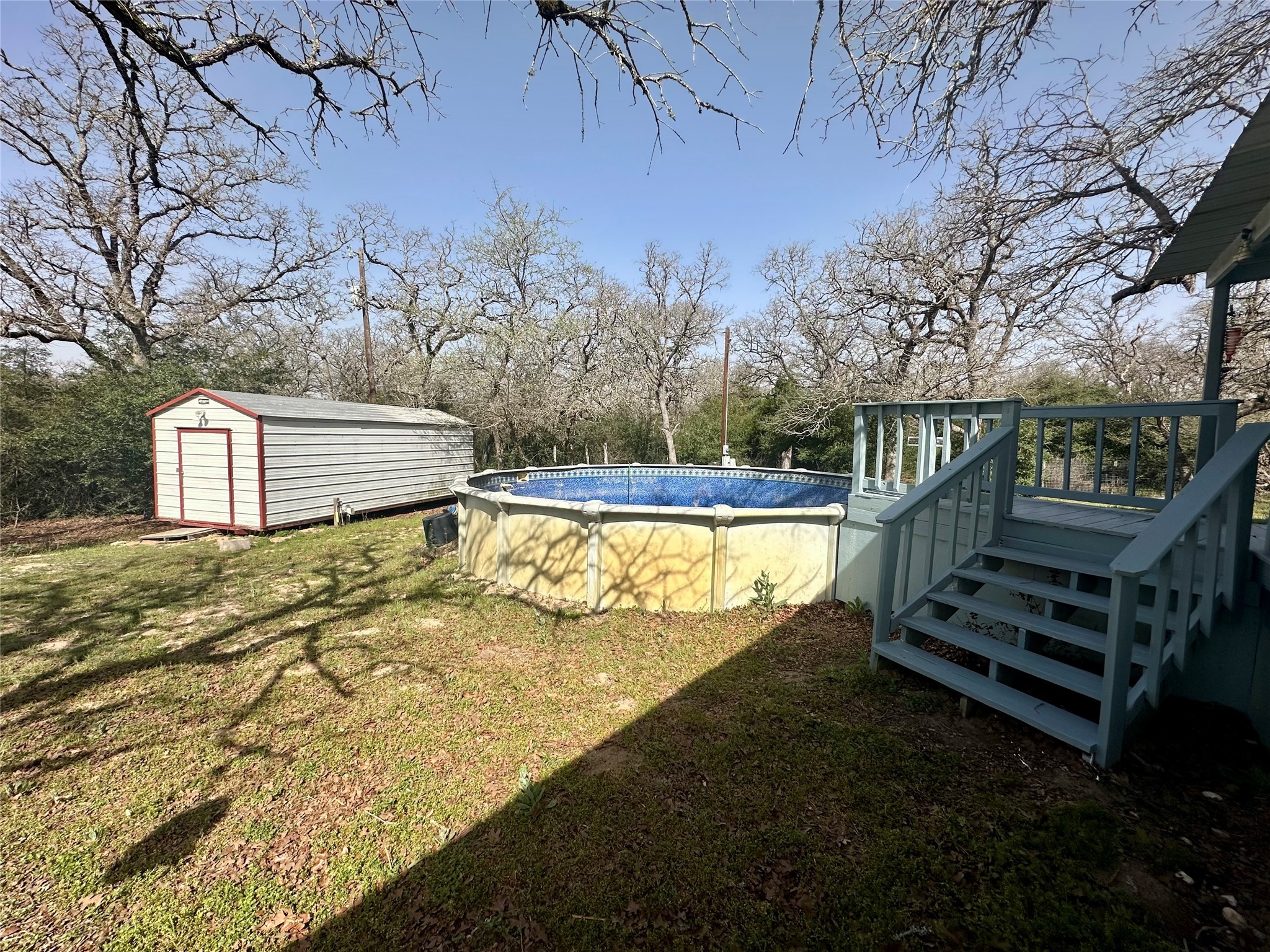 1218 Private Road 3063 Property Photo 20