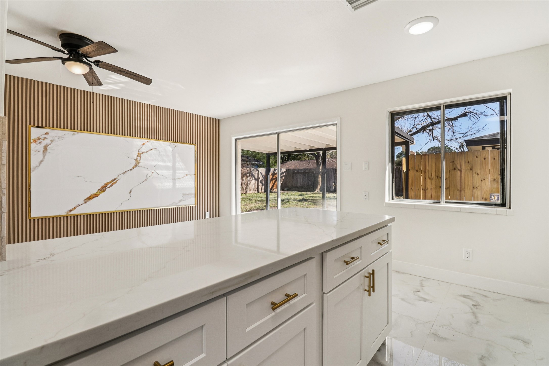 1307 Saddle Rock Drive Property Photo 14