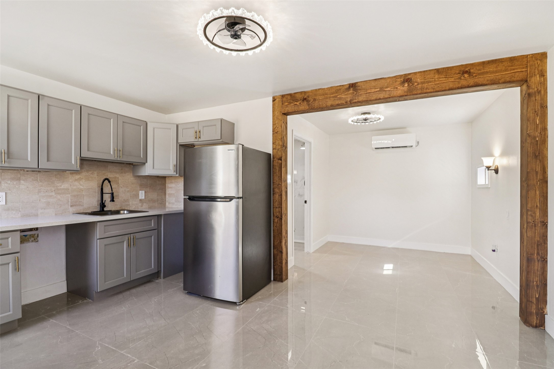 1307 Saddle Rock Drive Property Photo 15