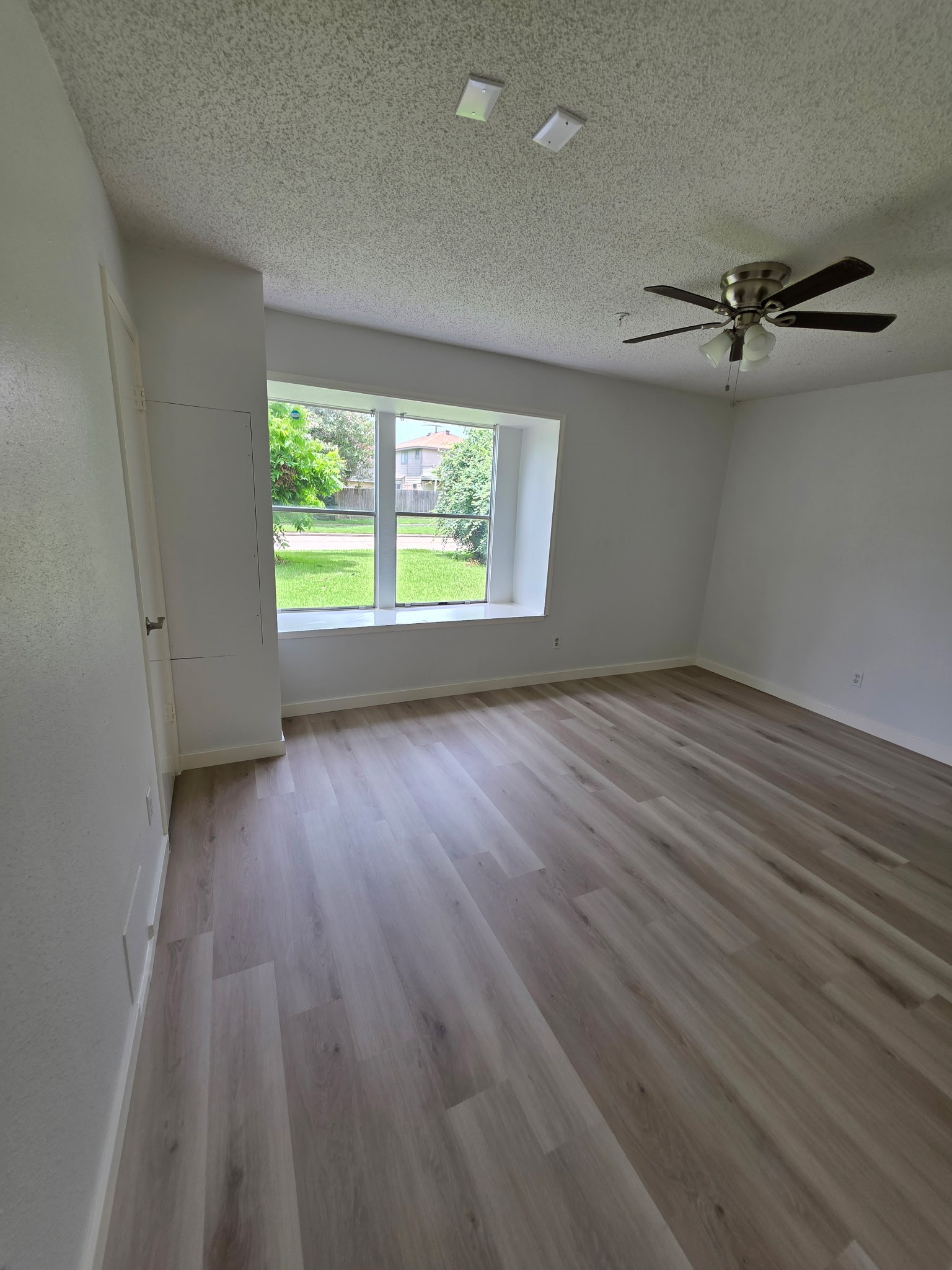 7507 Hablo Drive Property Photo 3