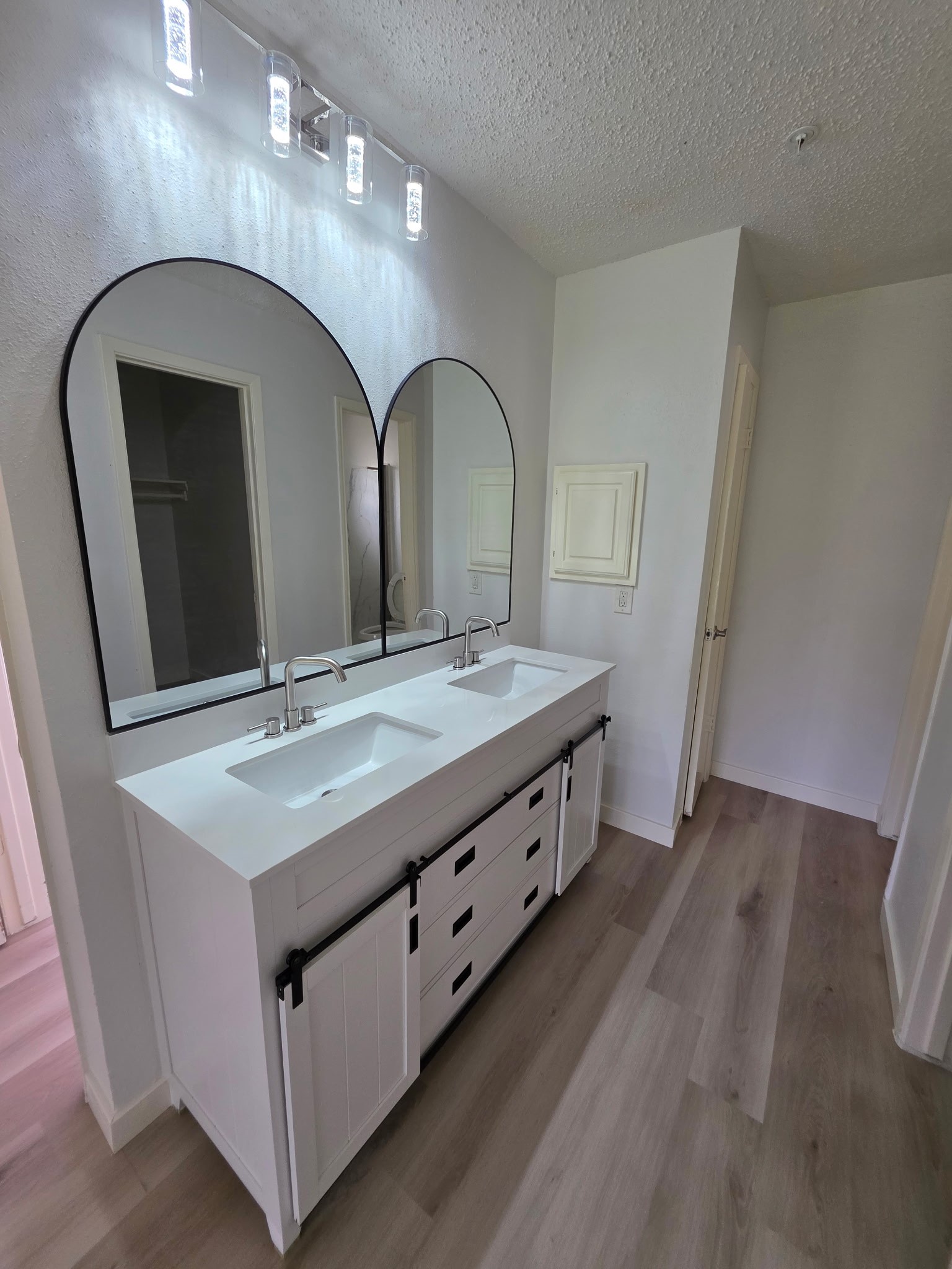 7507 Hablo Drive Property Photo 8