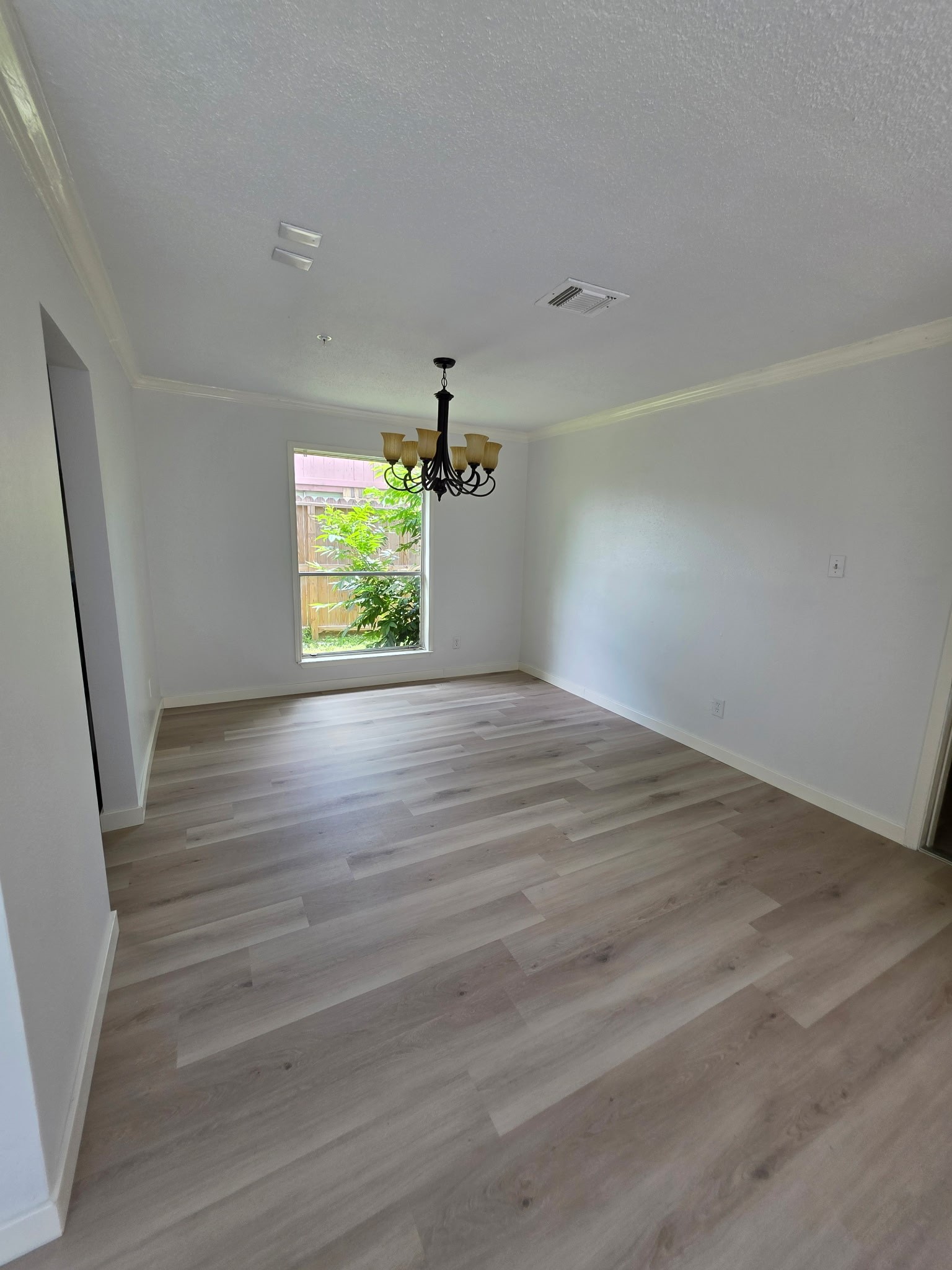 7507 Hablo Drive Property Photo 16