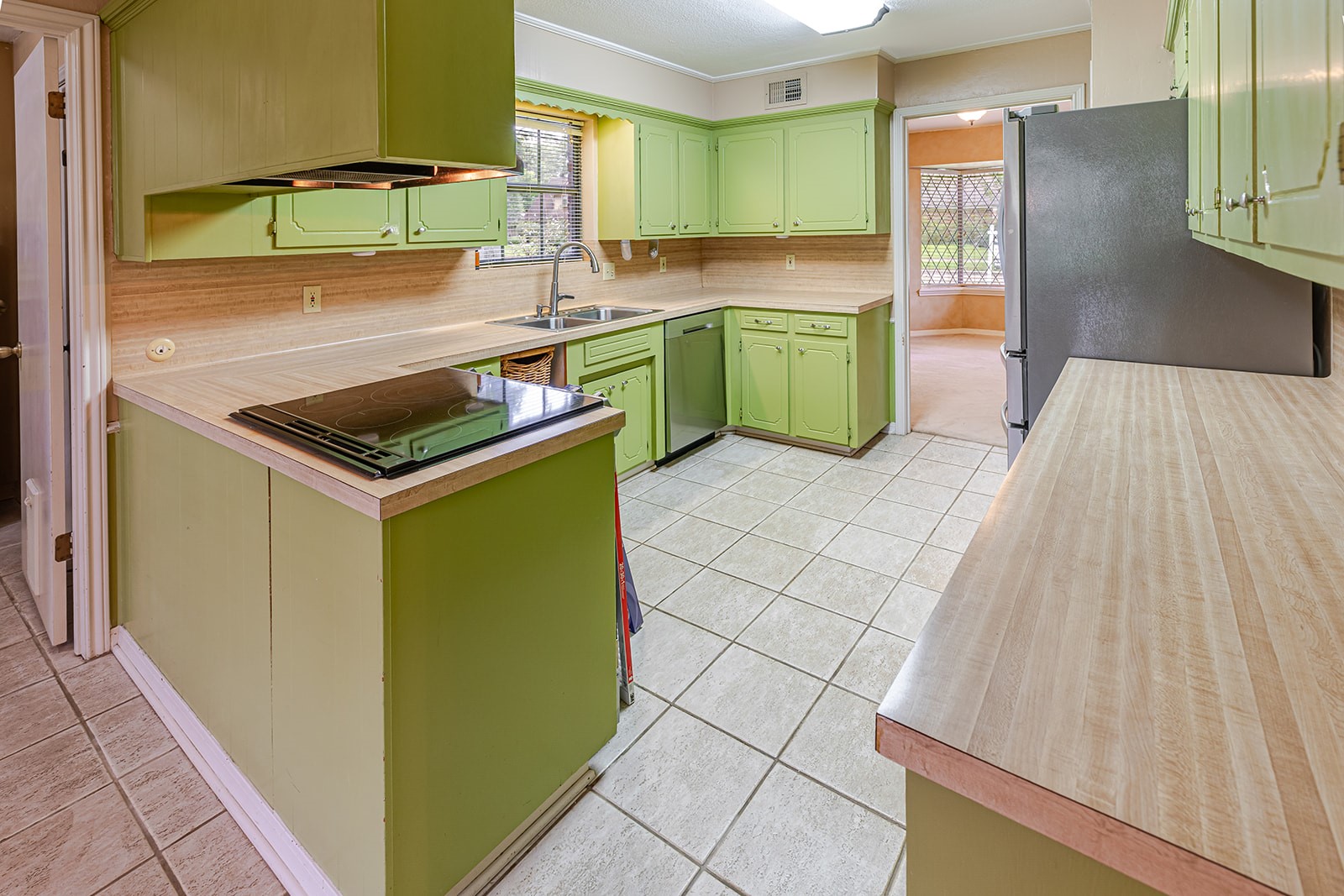 118 Arrowwood Street Property Photo 15