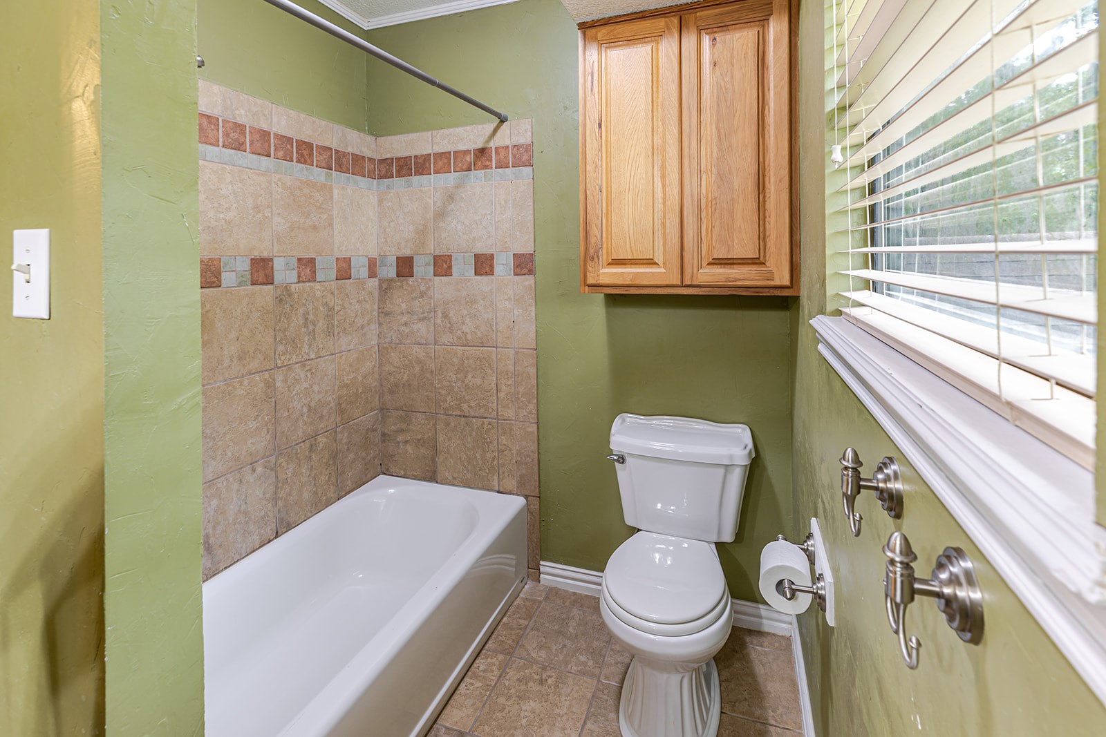 118 Arrowwood Street Property Photo 35