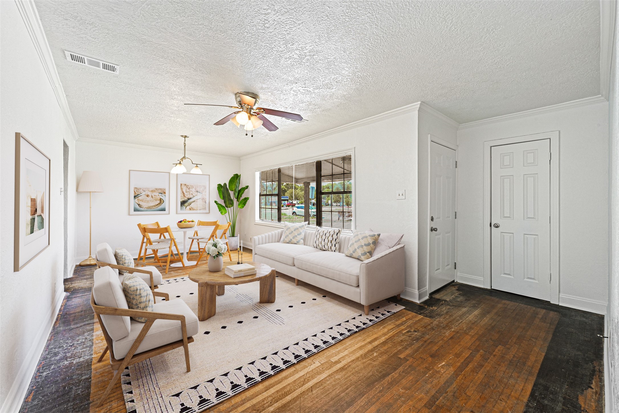119 West Avenue Property Photo 1