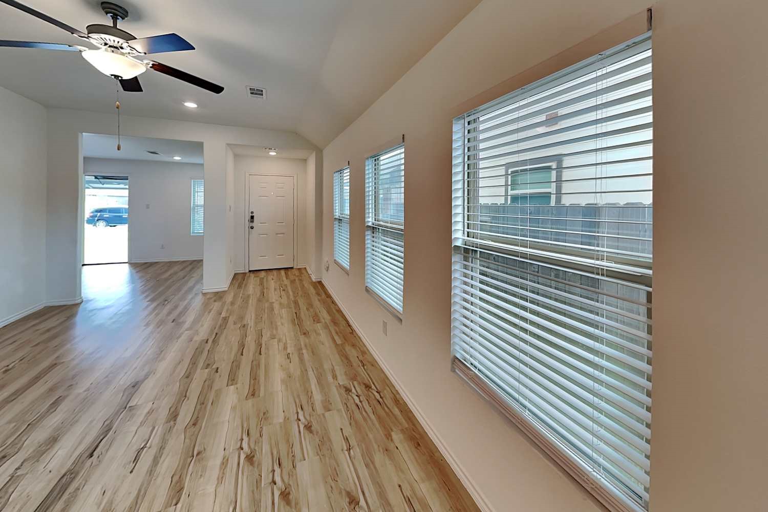 18727 Faustina Way Property Photo 2