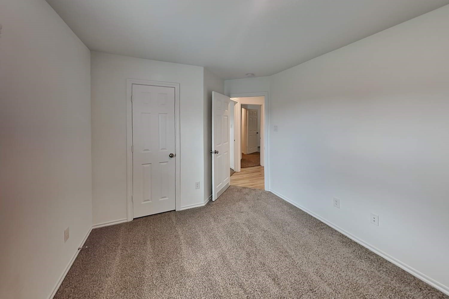 18727 Faustina Way Property Photo 12