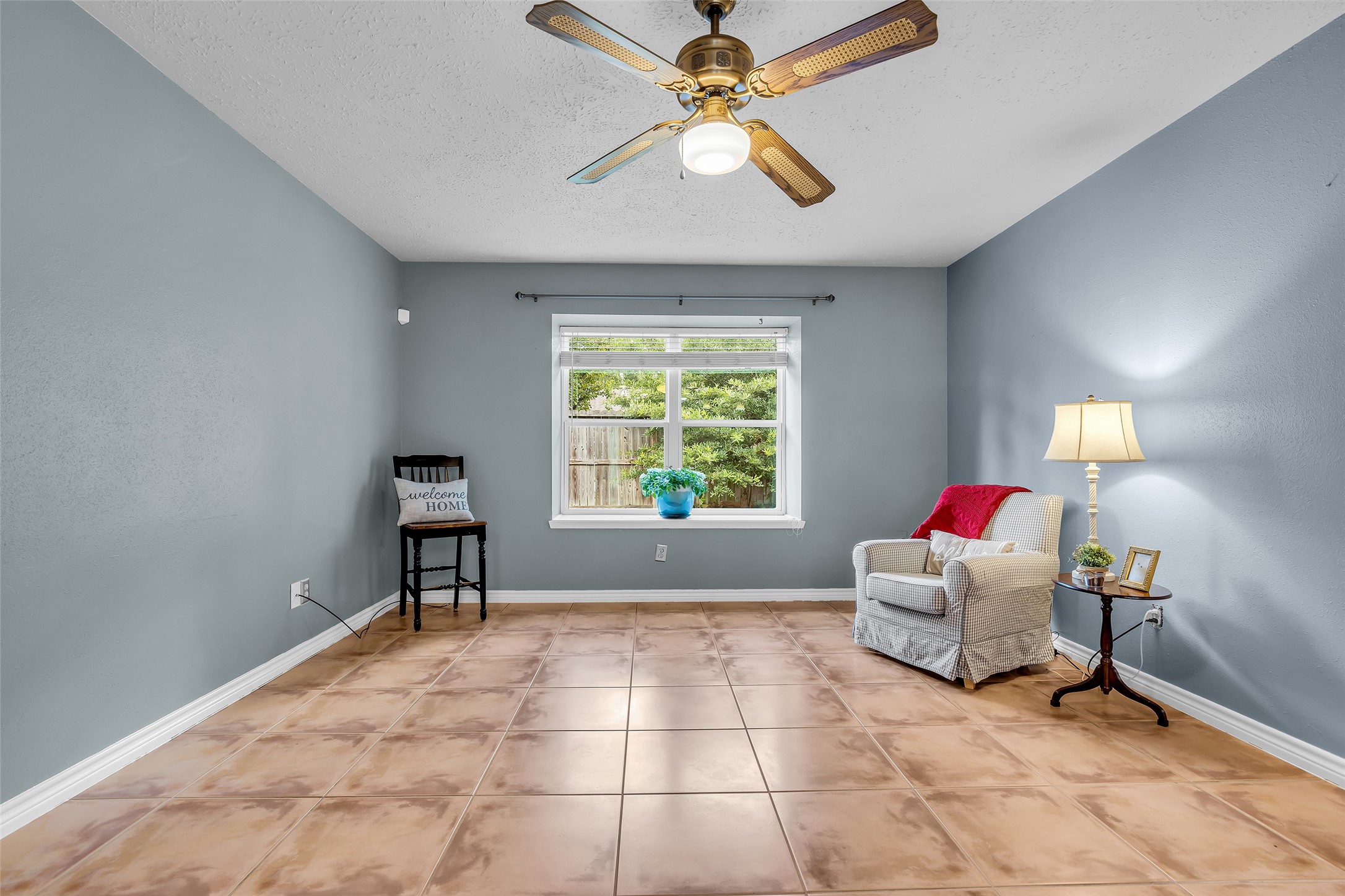 17314 Chapel Pine Street Property Photo 4