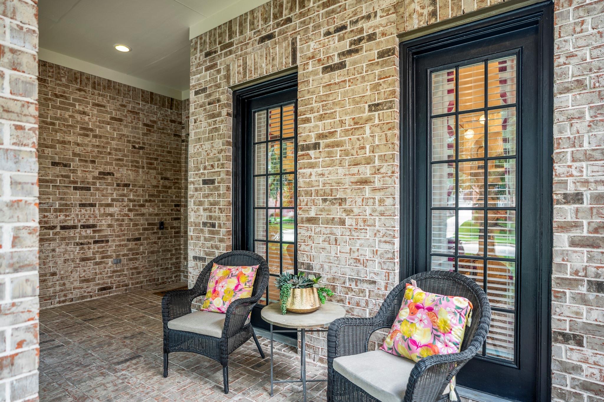 9731 Blue Cruls Way Property Photo 4