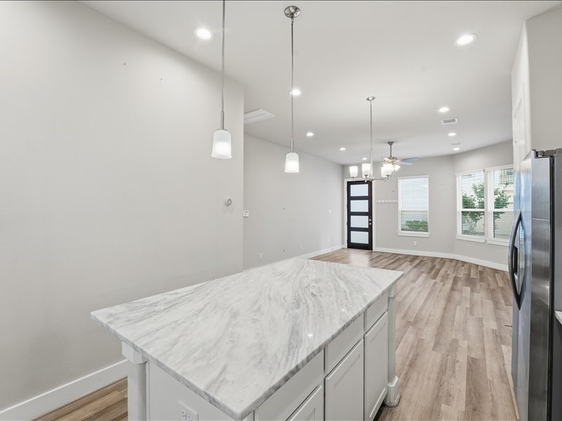 9020 Lonestar River Lane Property Photo 7