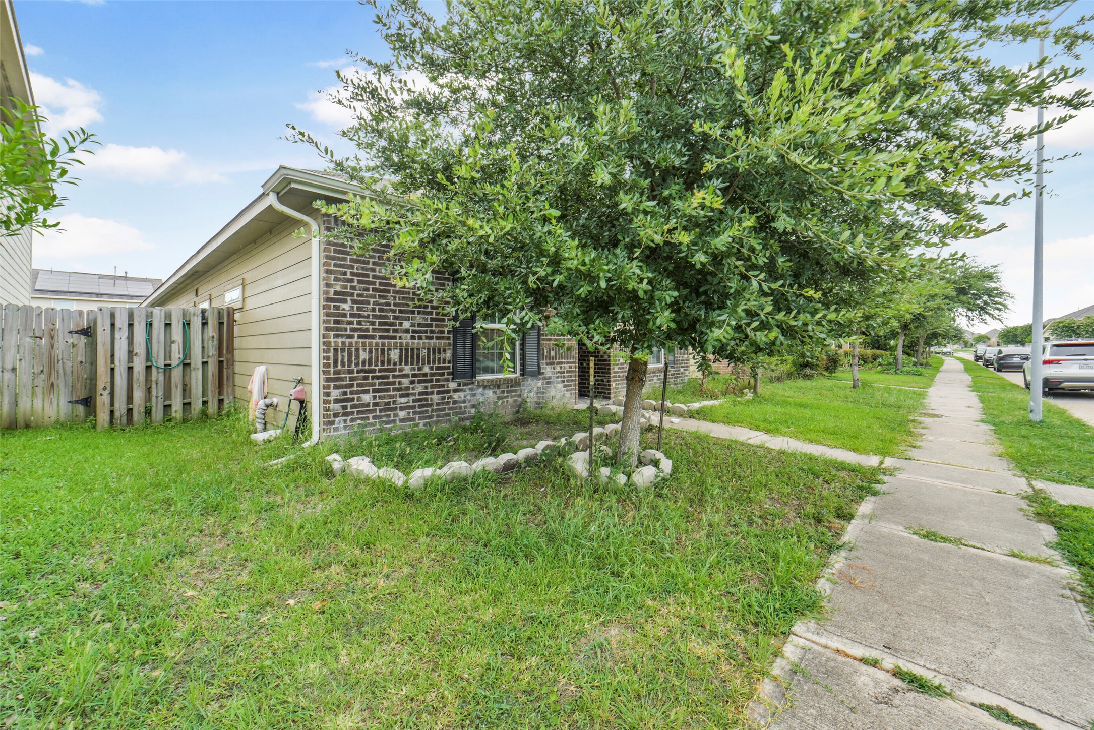 7402 Granite Terrace Lane Property Photo 3