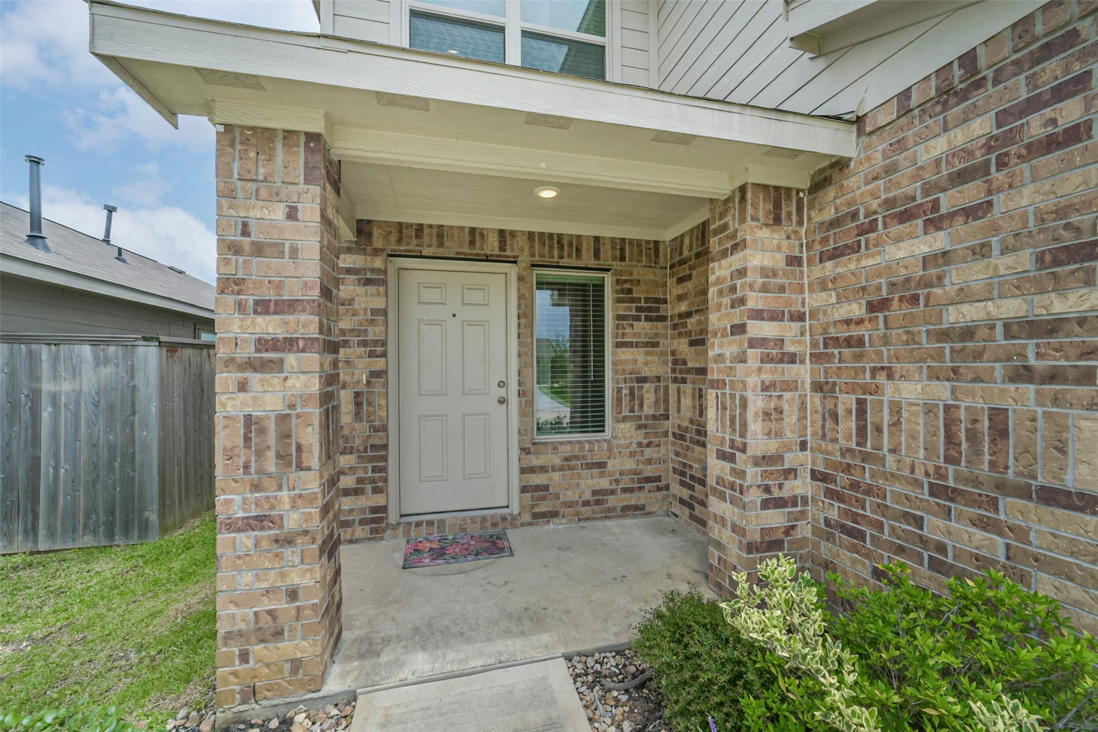 2717 Cadiz Bay Drive Property Photo 5
