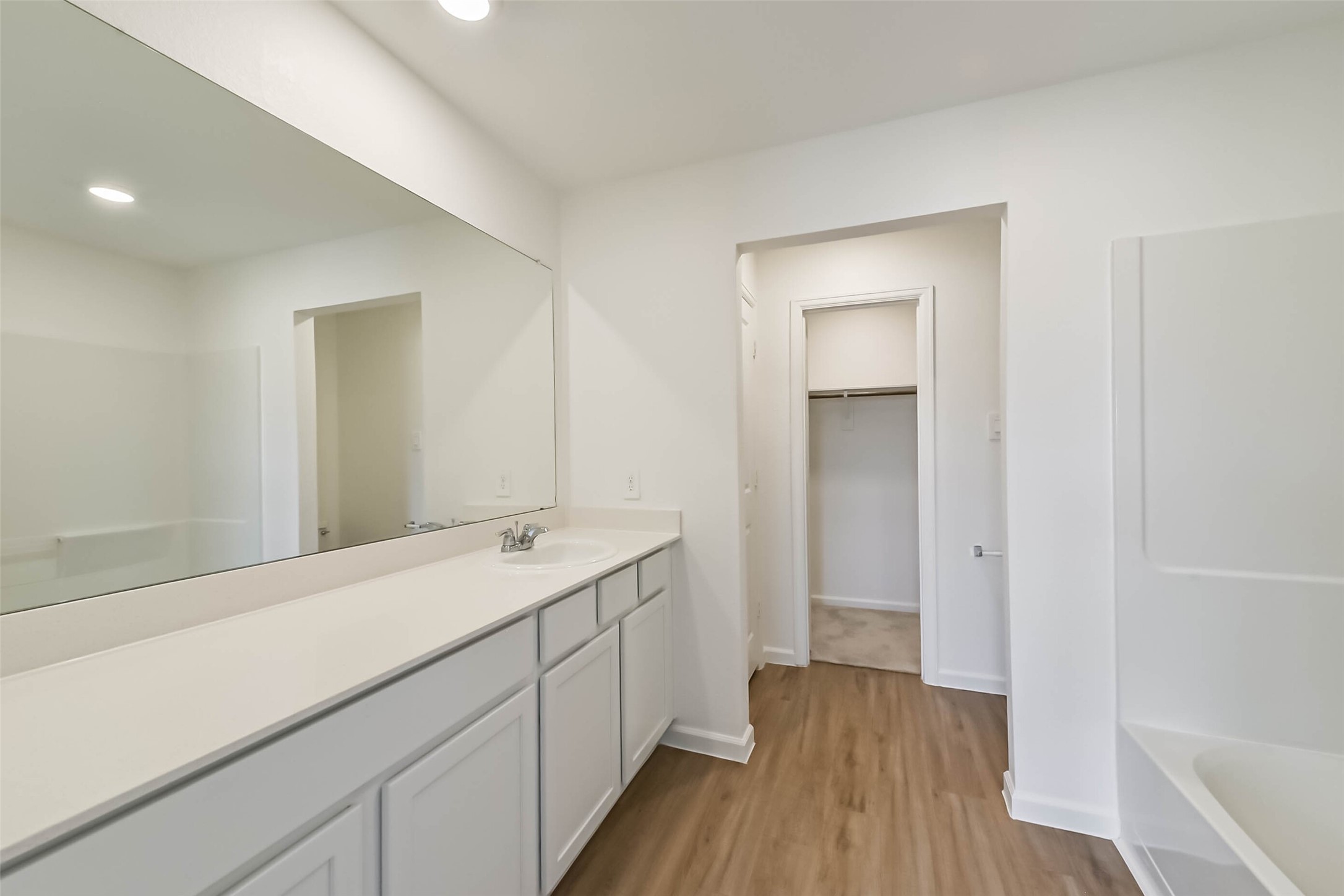 2717 Cadiz Bay Drive Property Photo 27