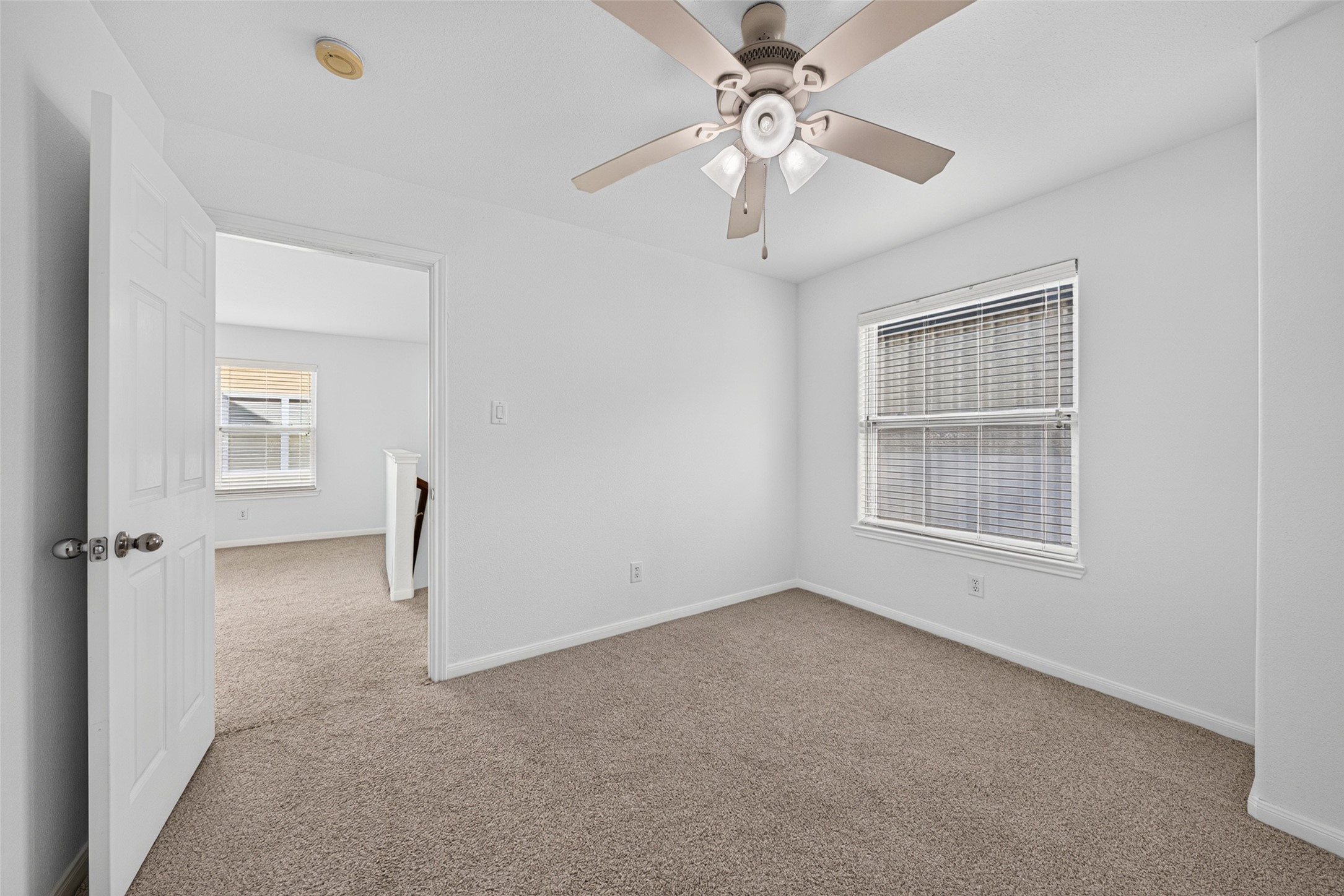 2202 Naomi Street 3 Property Photo 28