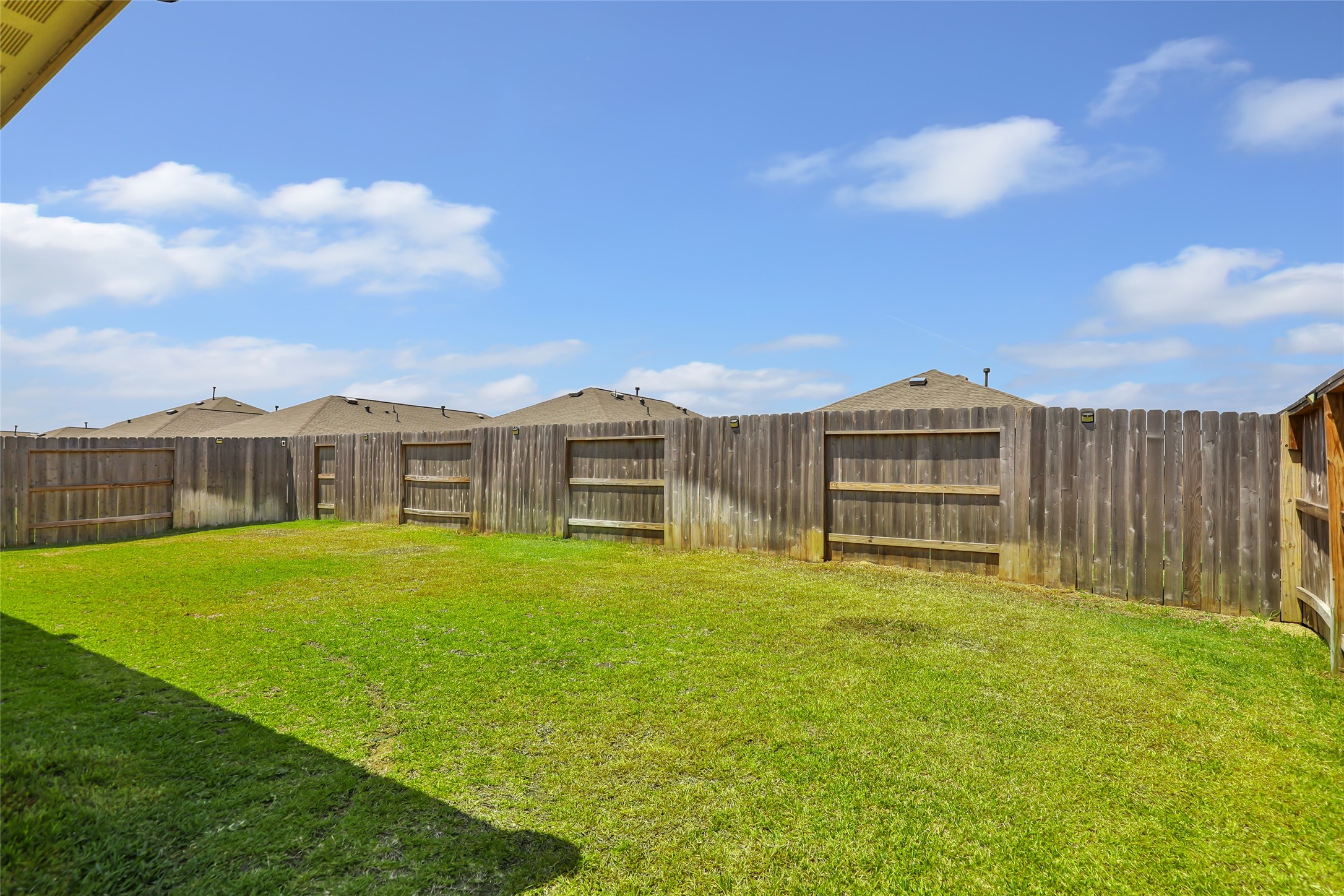 18671 Cepagatti Dr Property Photo 25
