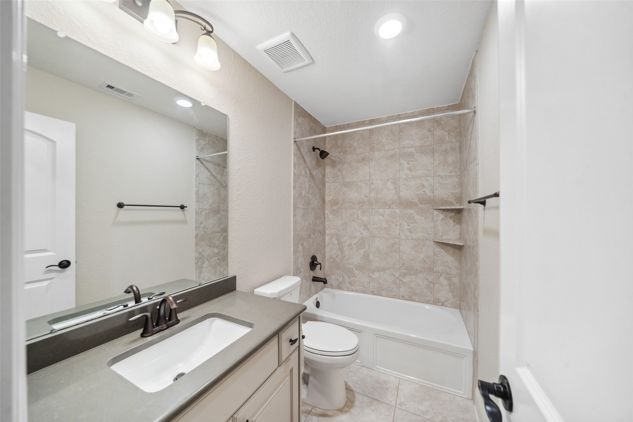 19031 Kimber Creek Lane Property Photo 37