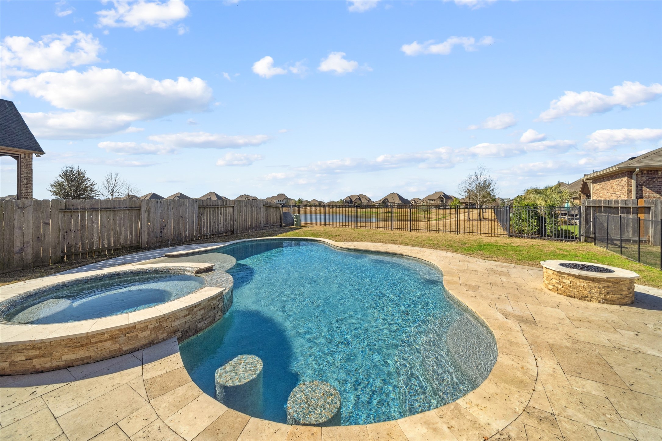 19031 Kimber Creek Lane Property Photo 43