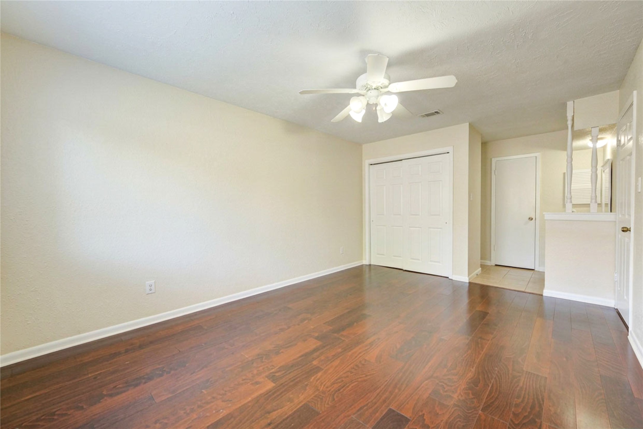 7534 Londres Drive Property Photo 18
