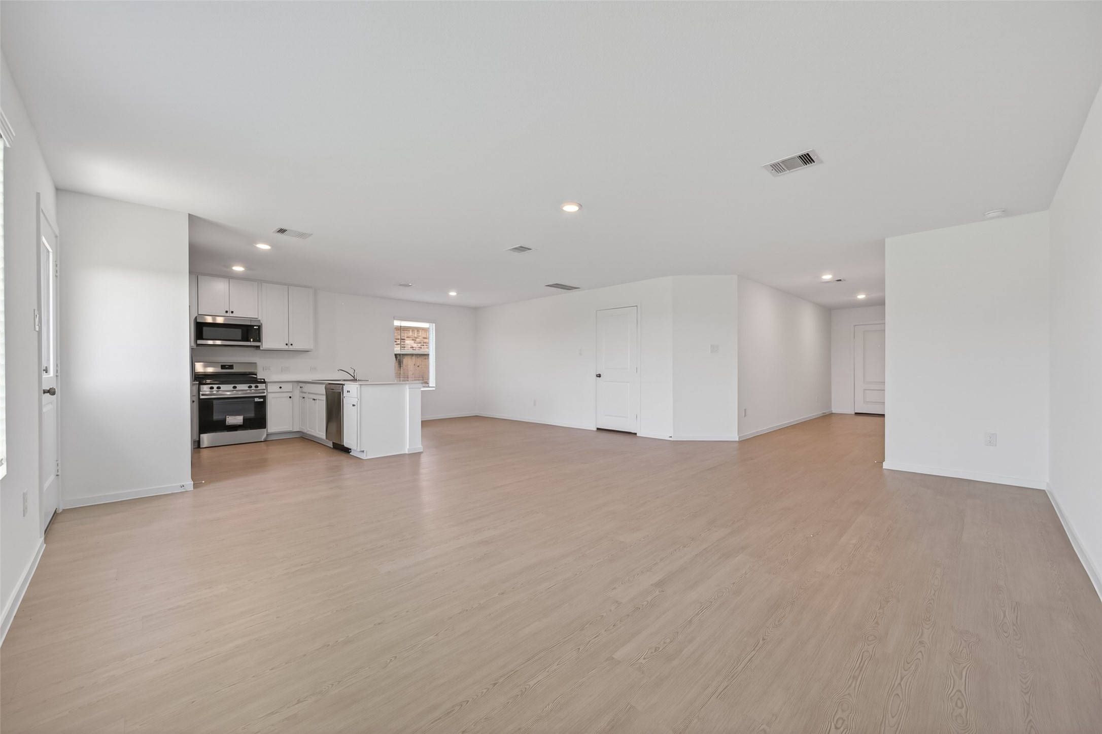 26815 Rosy Shimmer Lane Property Photo 5