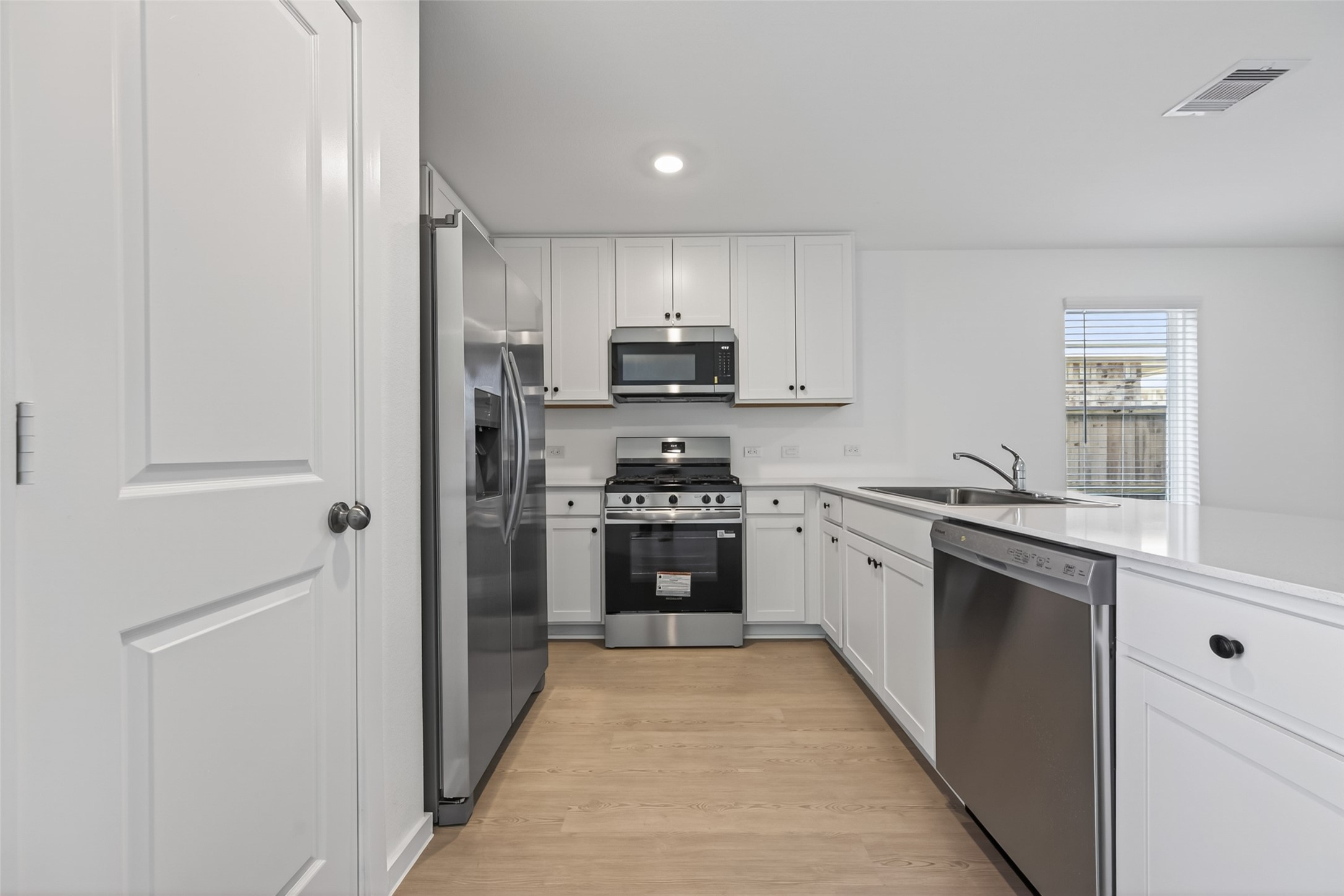 26815 Rosy Shimmer Lane Property Photo 11