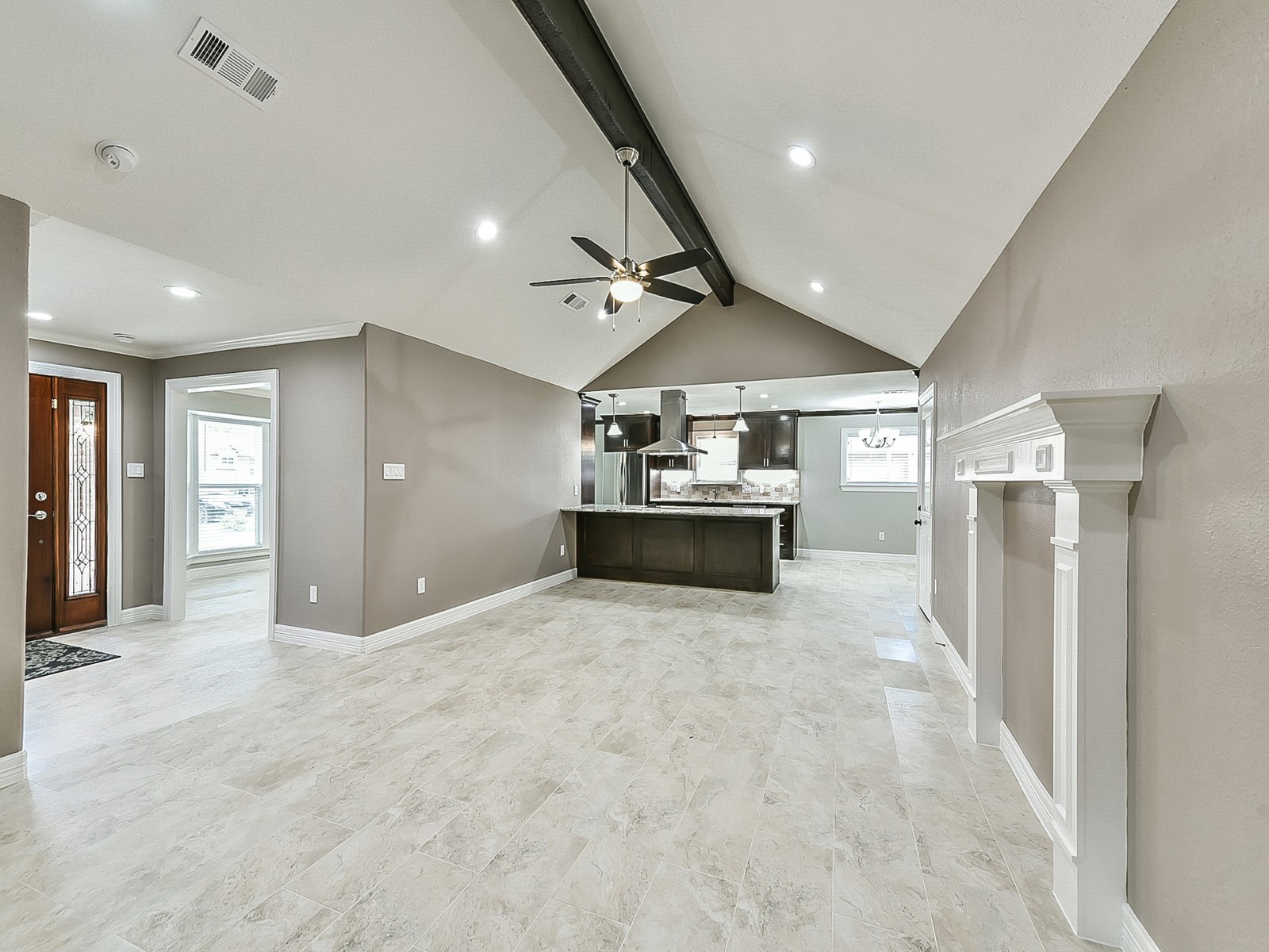 19322 Whitewood Drive Property Photo 4