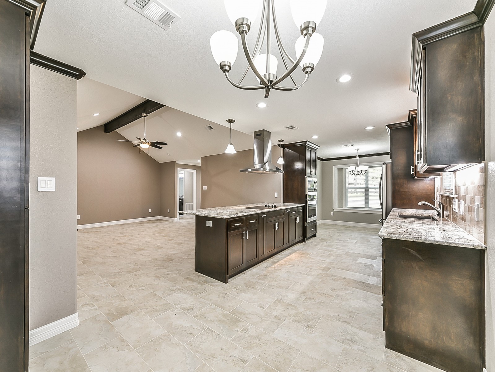 19322 Whitewood Drive Property Photo 12