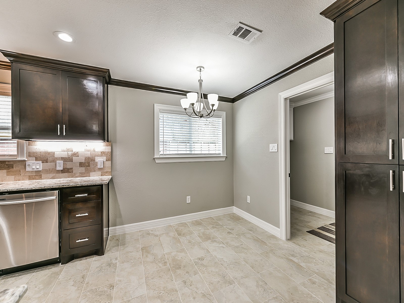 19322 Whitewood Drive Property Photo 19