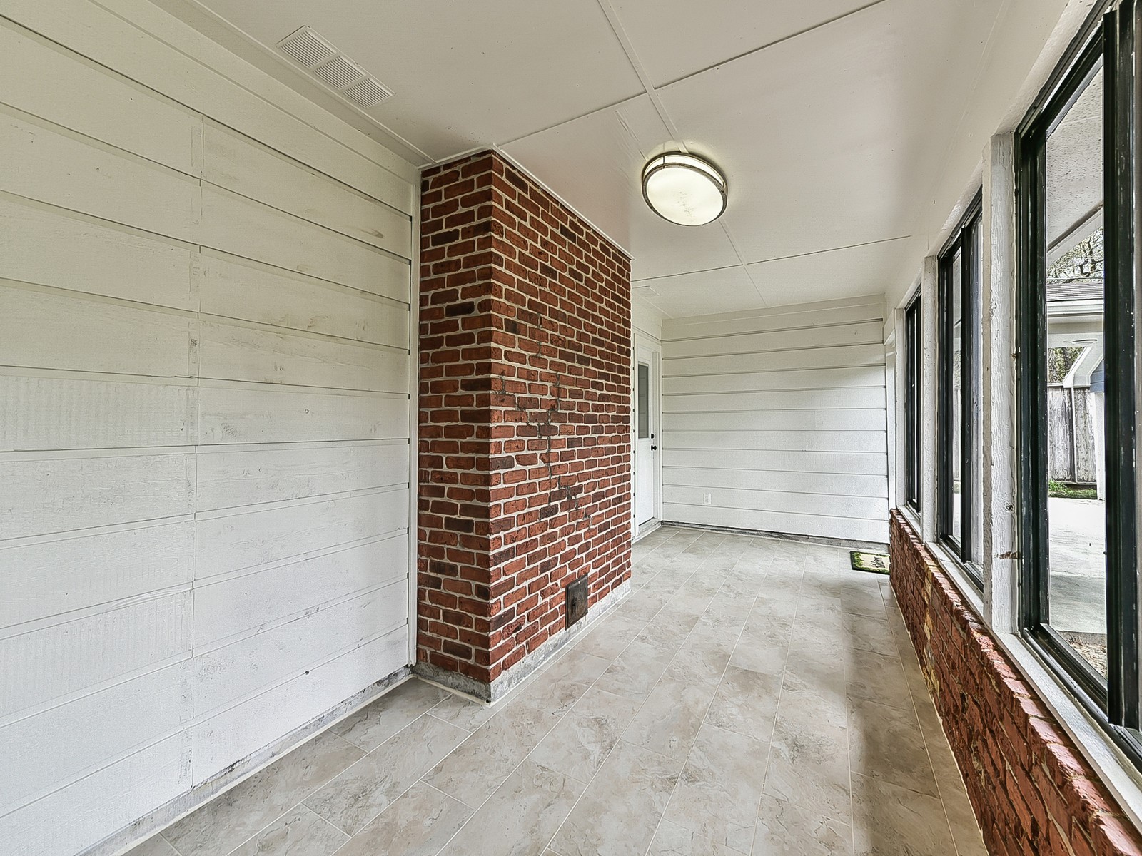 19322 Whitewood Drive Property Photo 23