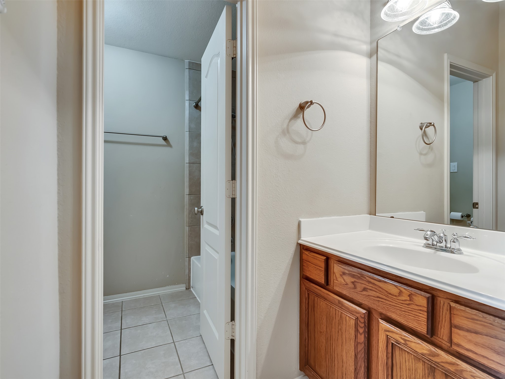 607 Ivory Stone Lane Property Photo 28