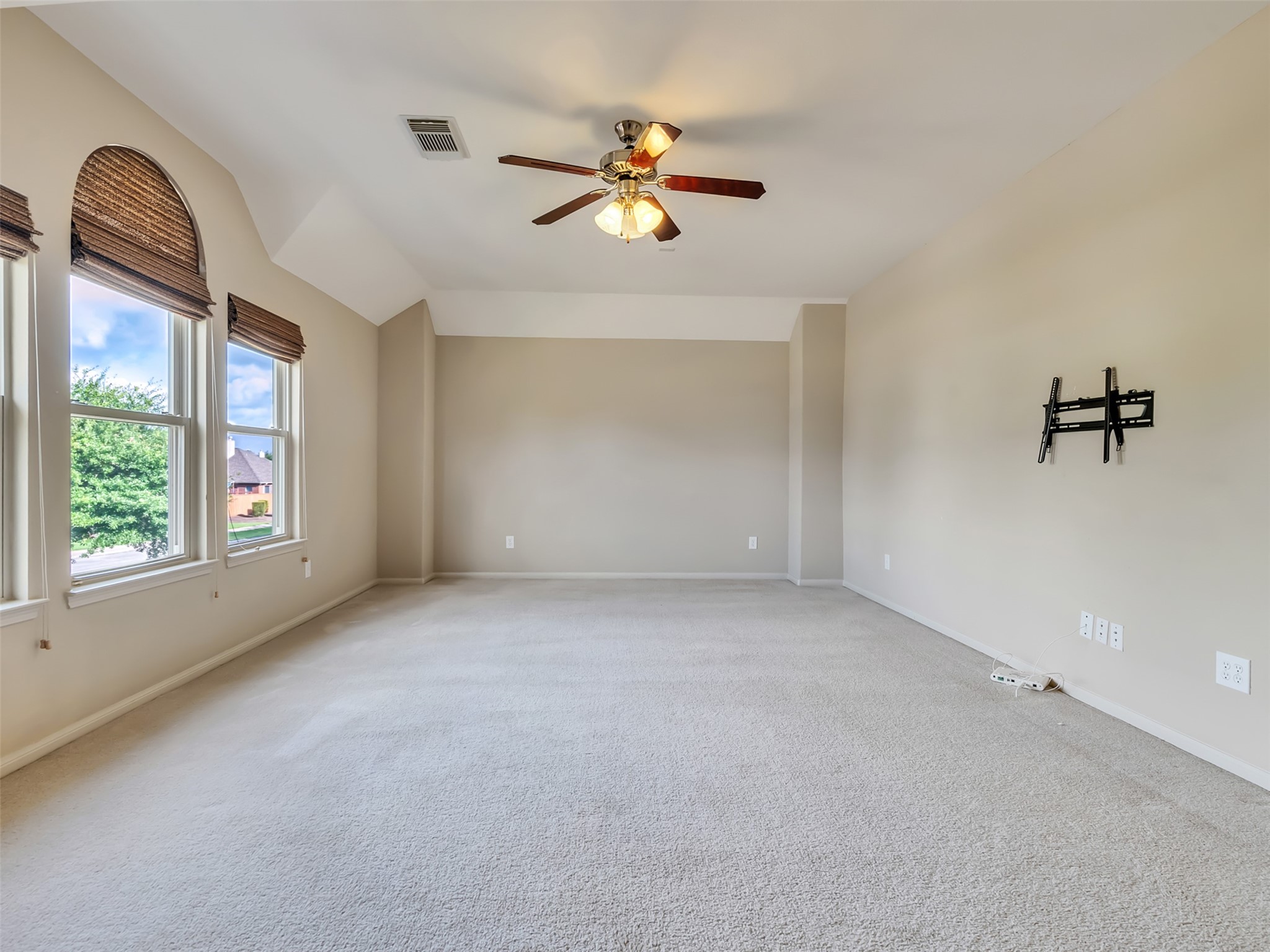607 Ivory Stone Lane Property Photo 30