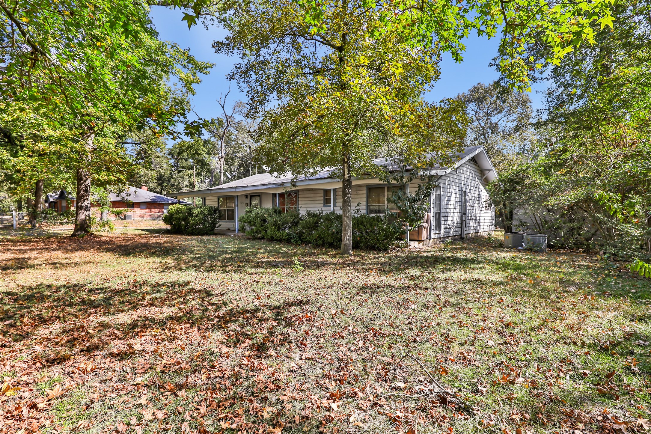 10253 Wanda Lane Property Photo 4