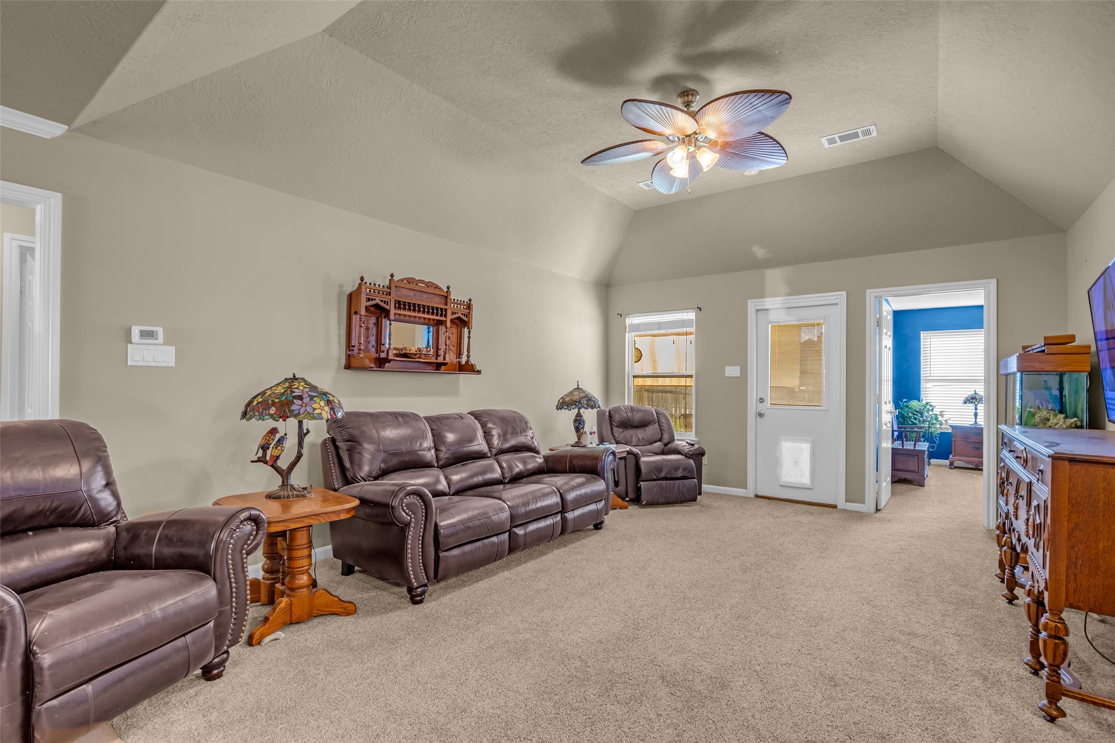 106 Harbour Town Way Property Photo 9