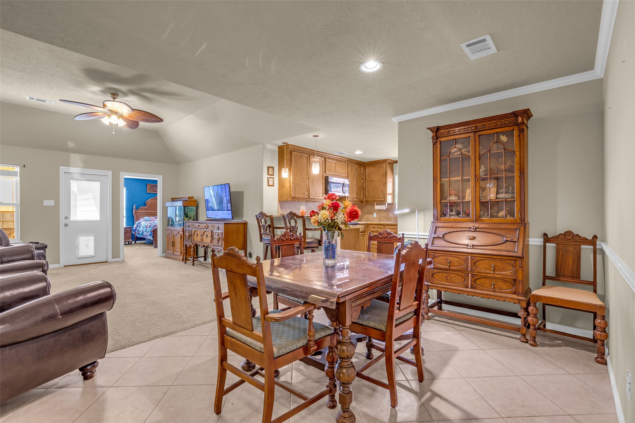 106 Harbour Town Way Property Photo 13