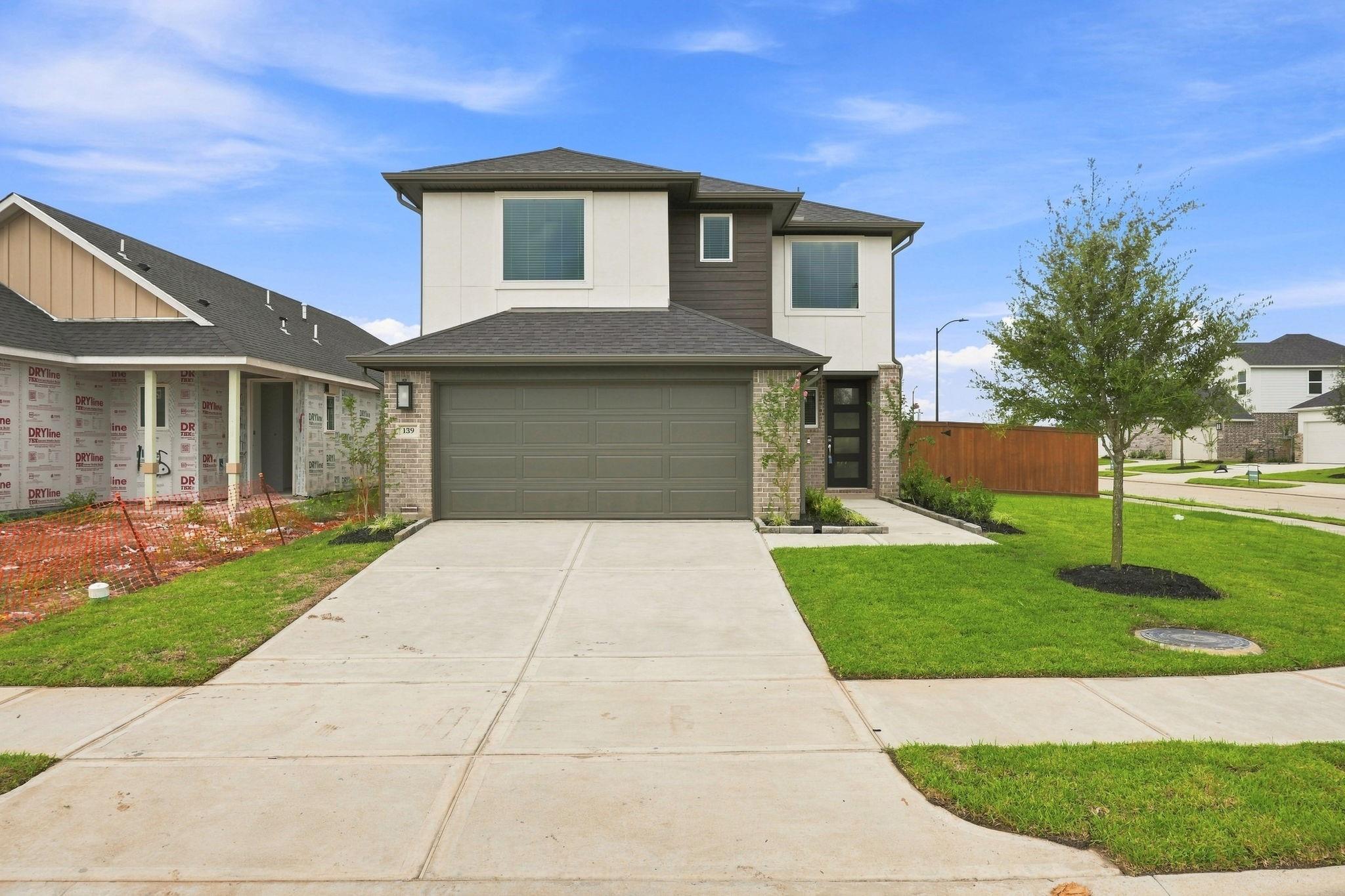 139 High Life Crossing Property Photo 1