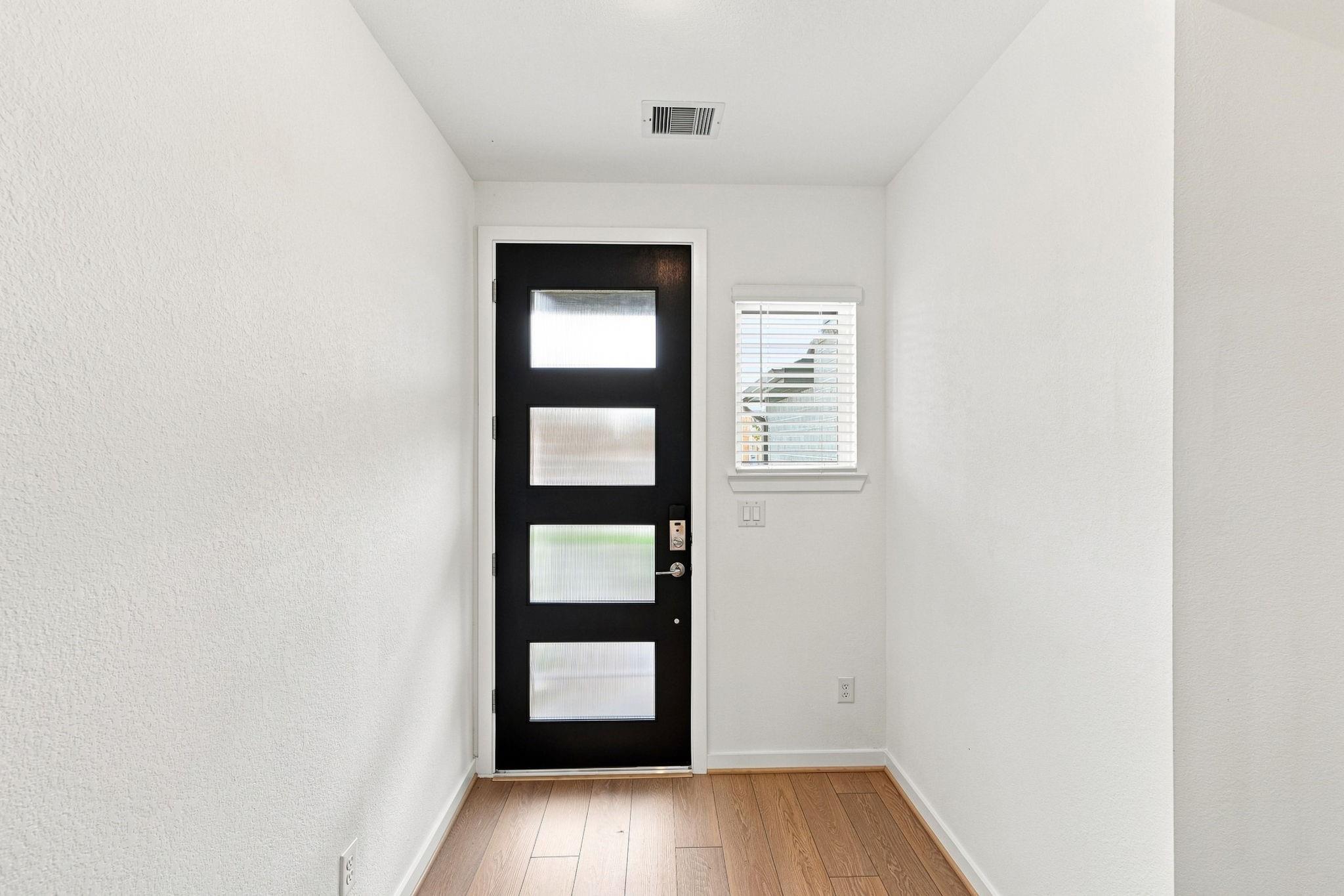 139 High Life Crossing Property Photo 5