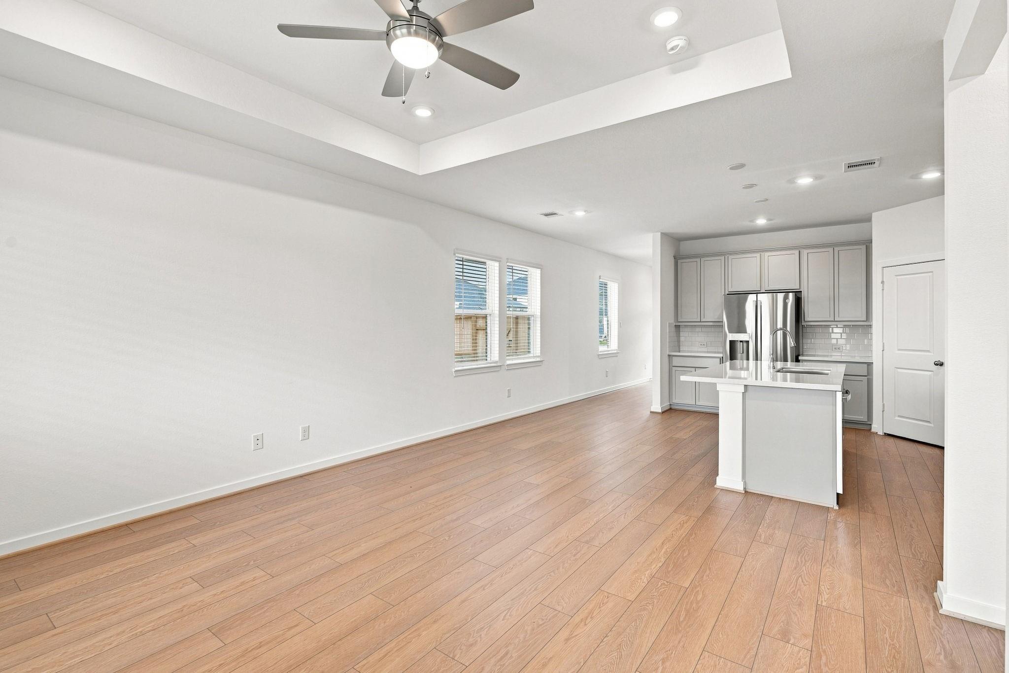 139 High Life Crossing Property Photo 8