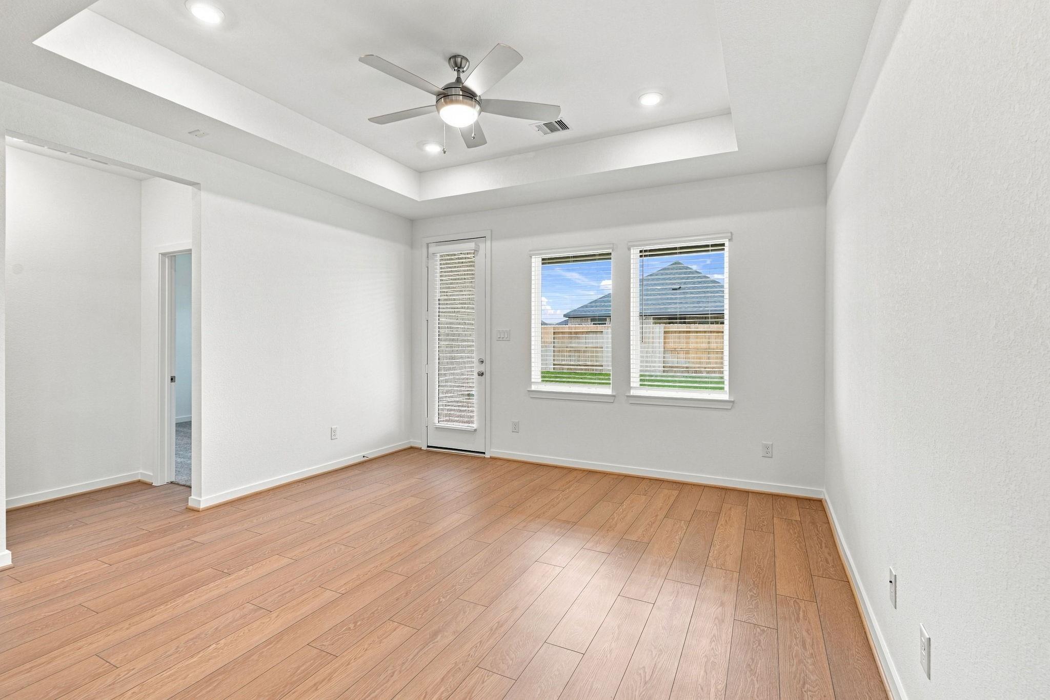 139 High Life Crossing Property Photo 12