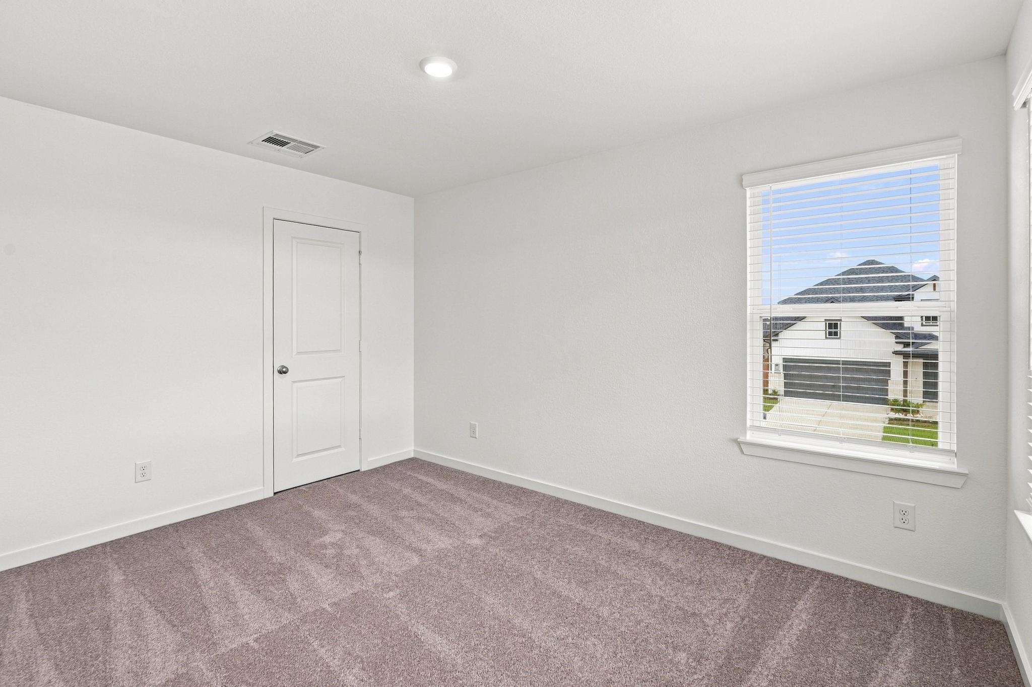 139 High Life Crossing Property Photo 42