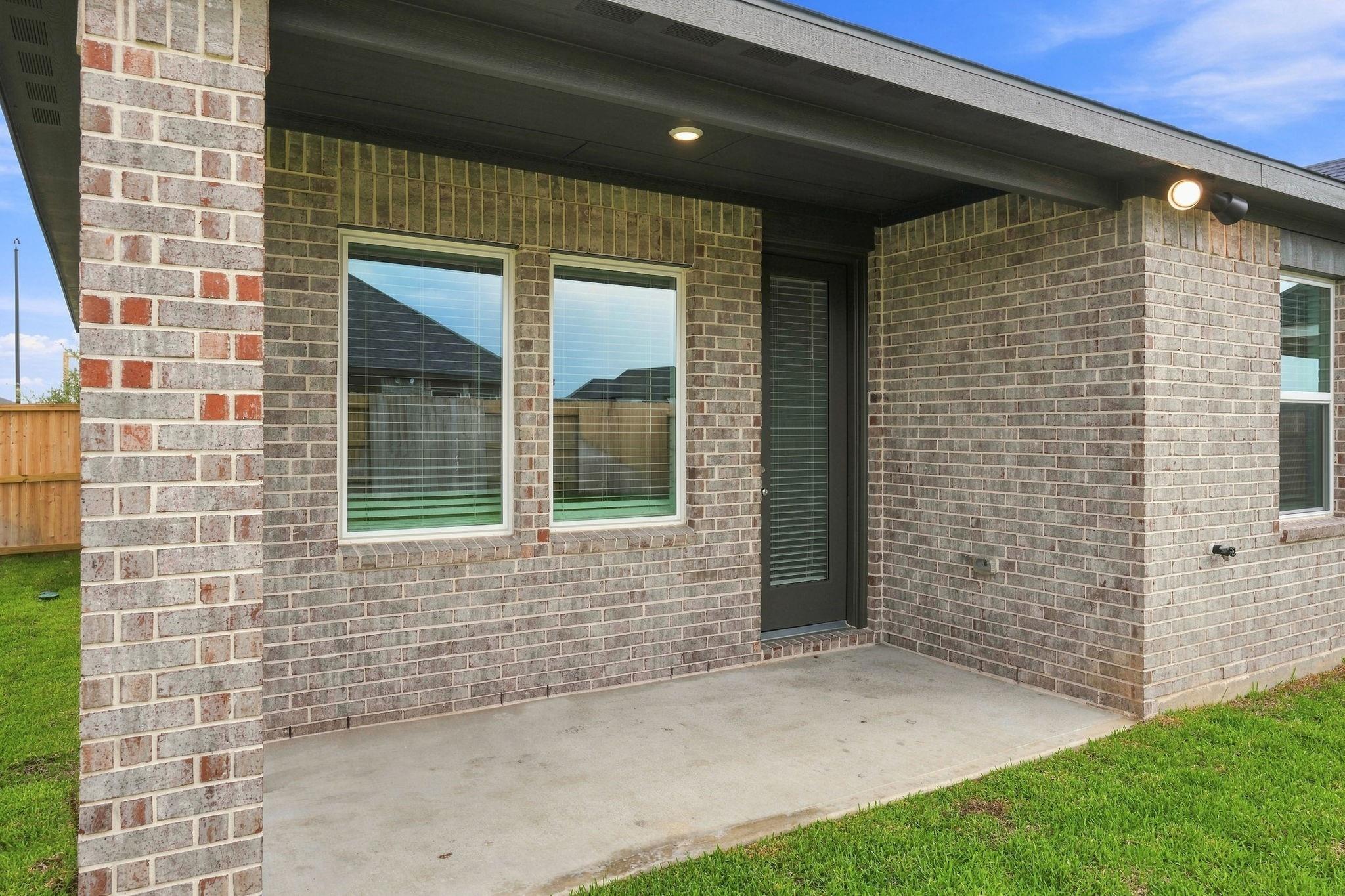 139 High Life Crossing Property Photo 48